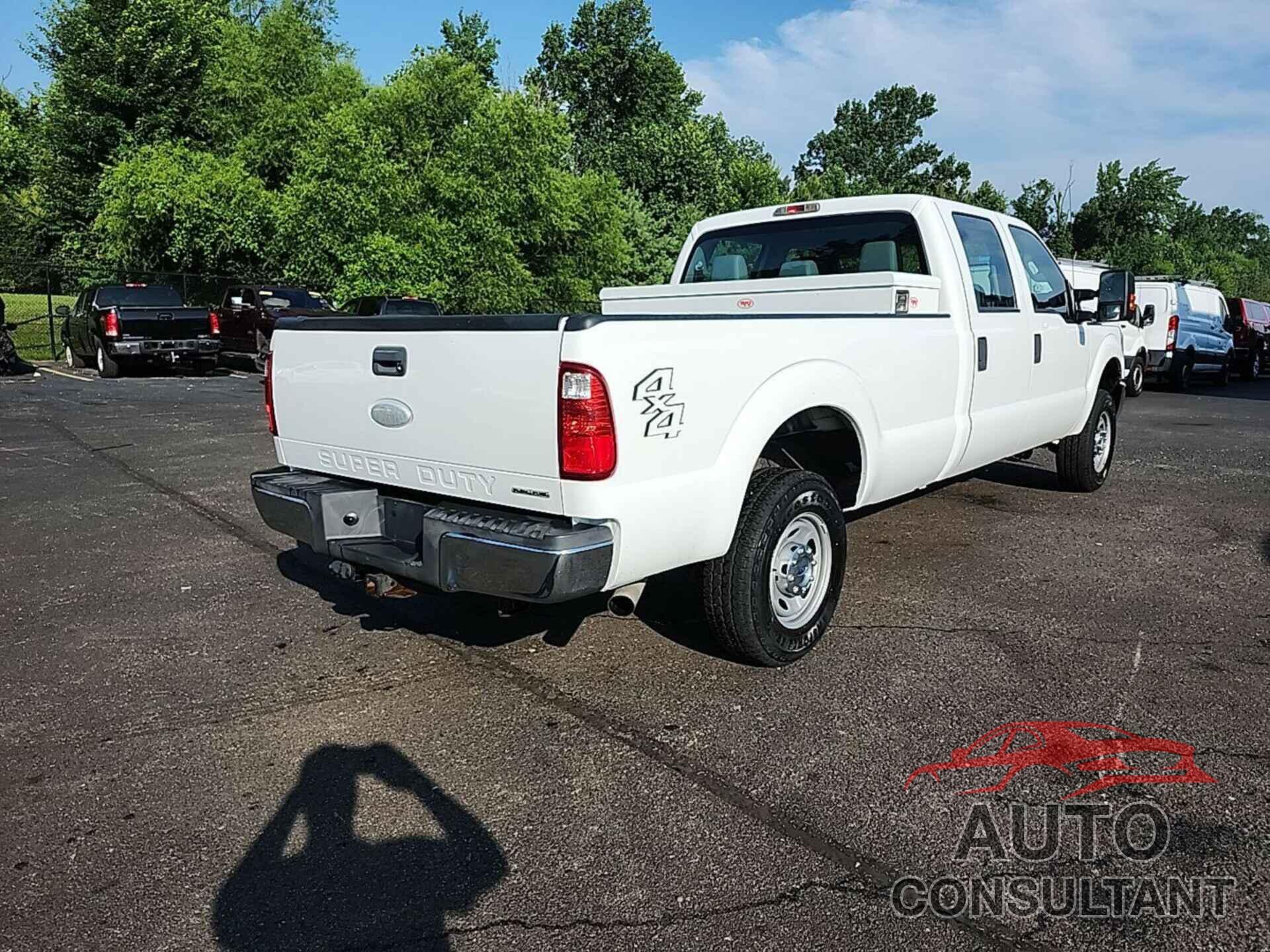 FORD F250 2013 - 1FT7W2B68DEA98990