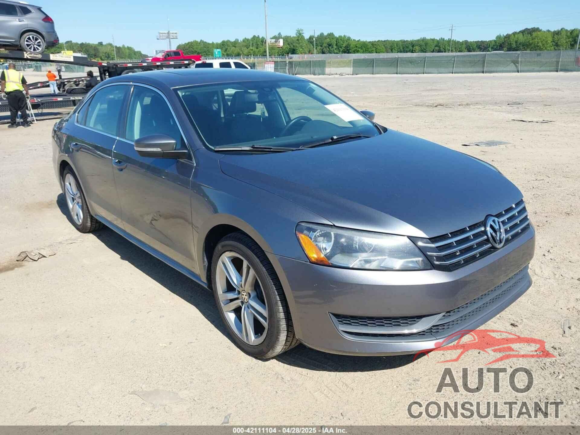VOLKSWAGEN PASSAT 2014 - 1VWBN7A35EC102814