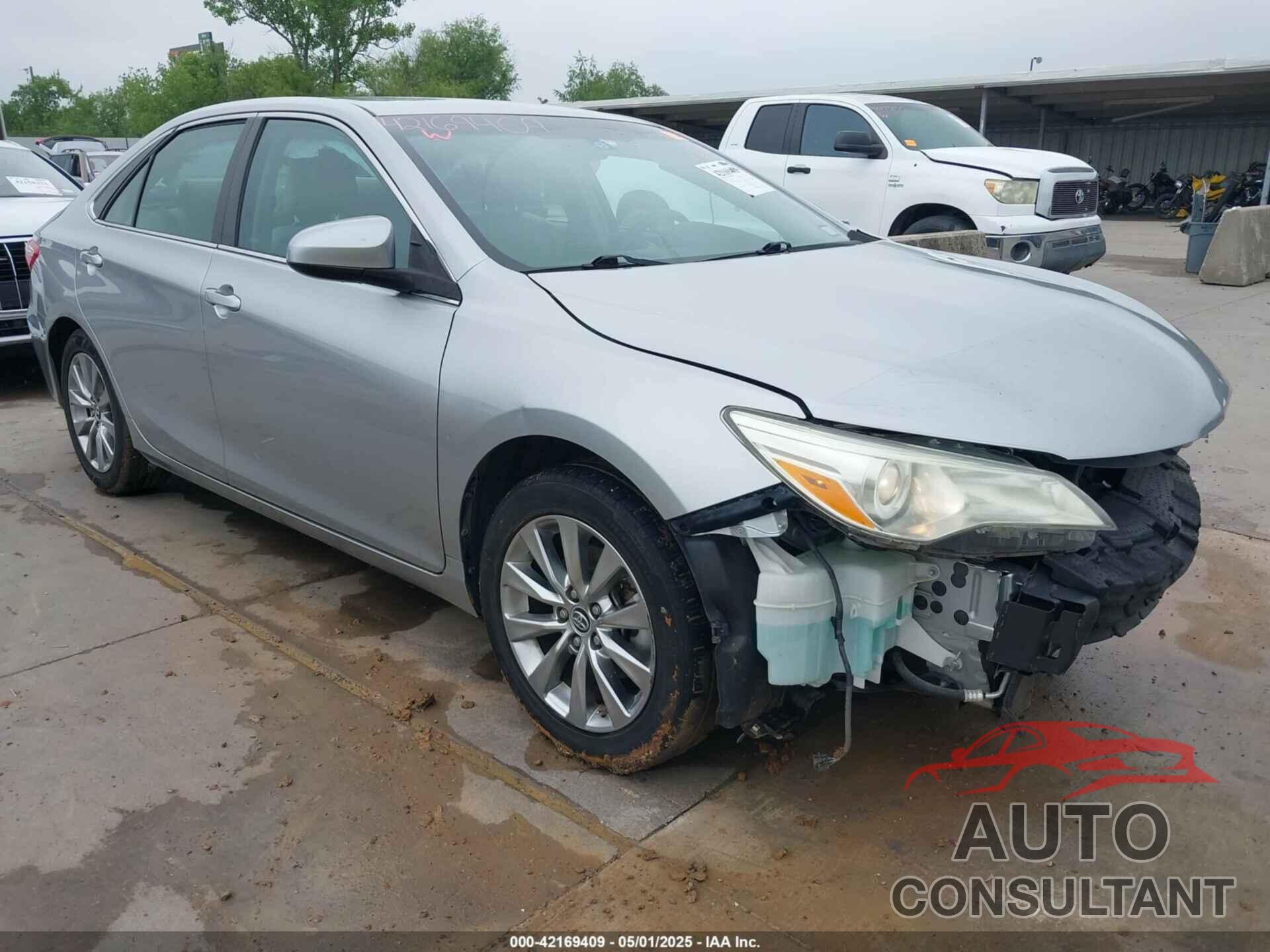 TOYOTA CAMRY 2016 - 4T4BF1FK1GR520833