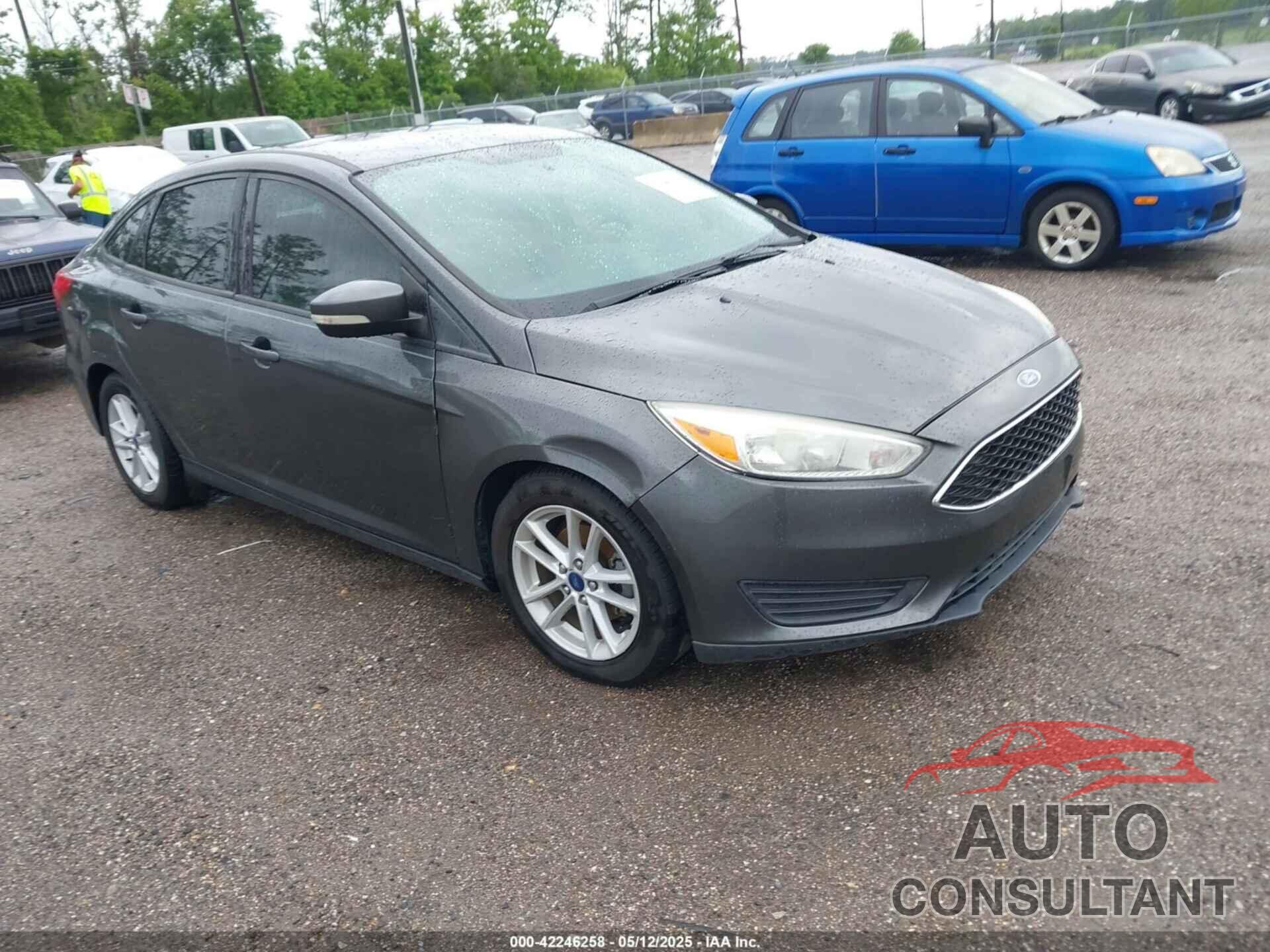 FORD FOCUS 2017 - 1FADP3F25HL317537