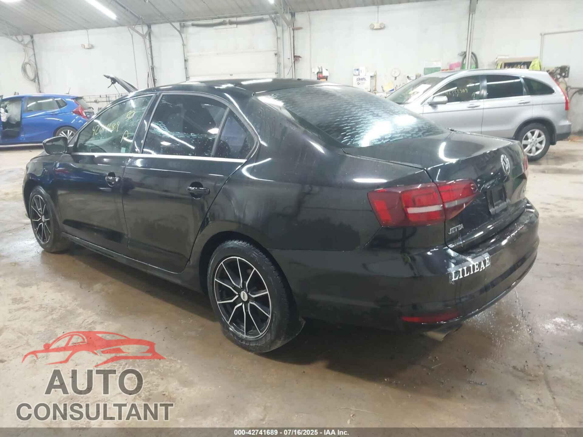 VOLKSWAGEN JETTA 2017 - 3VW2B7AJ0HM399159