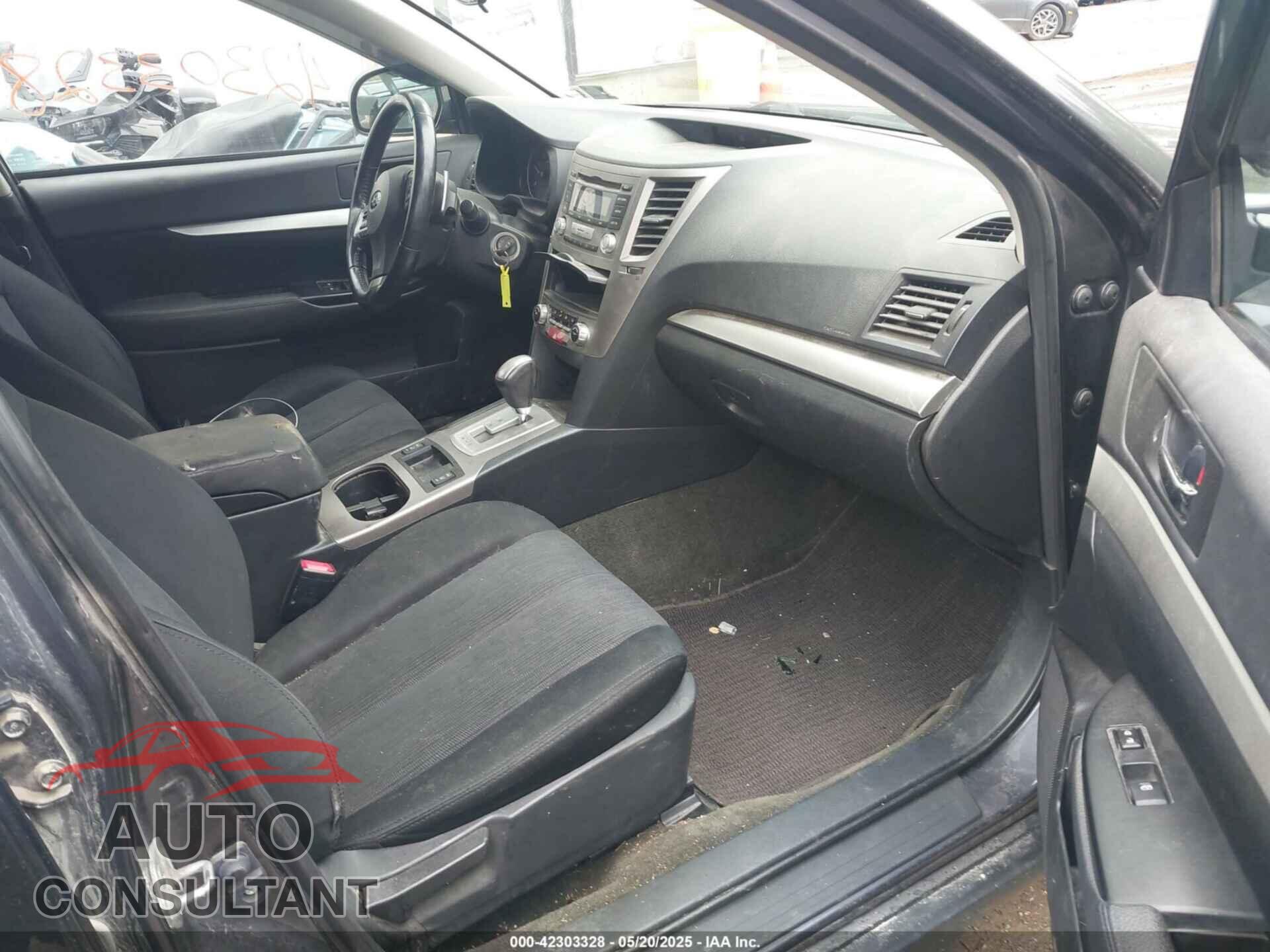 SUBARU OUTBACK 2013 - 4S4BRBCC9D3323317
