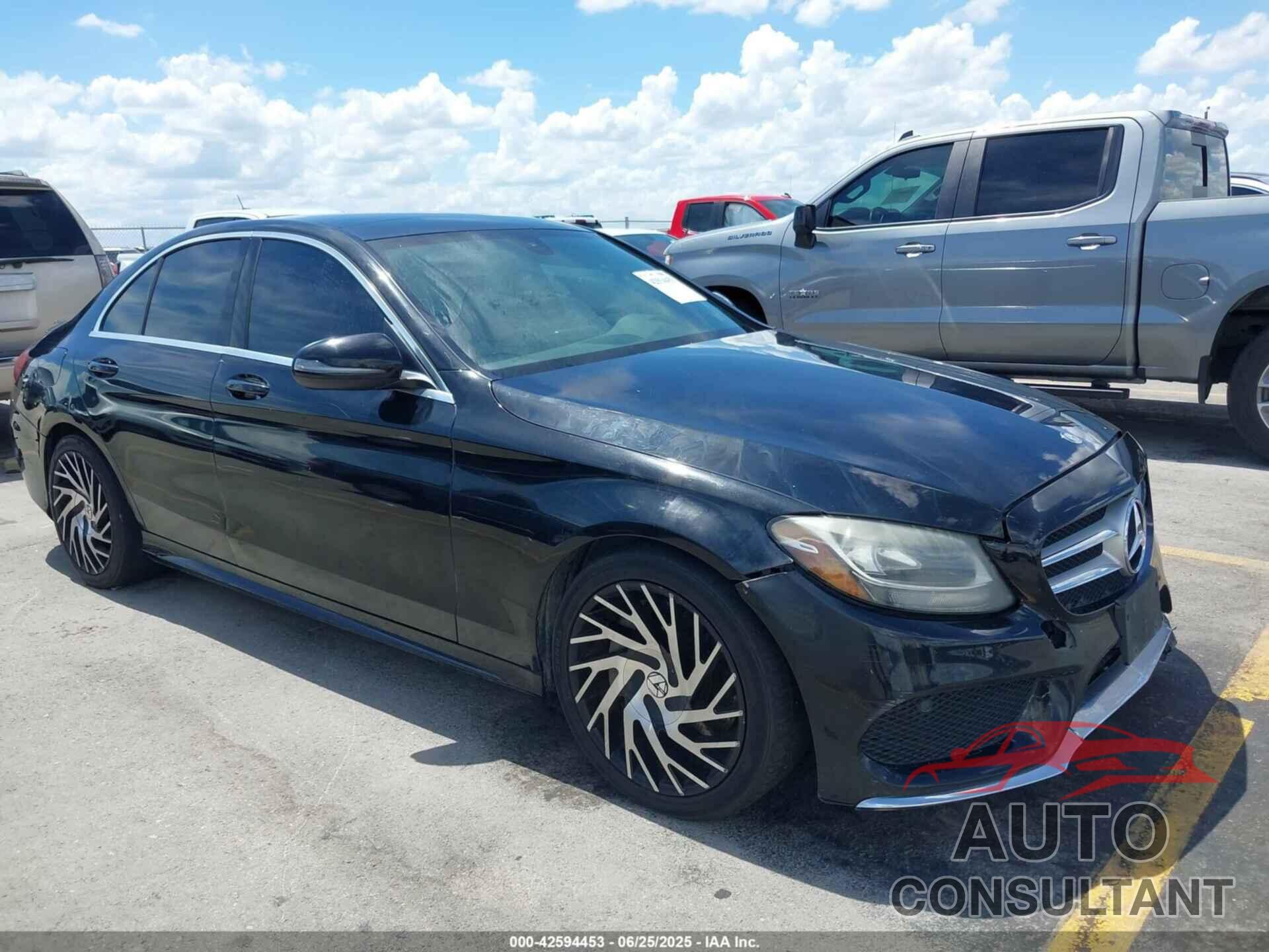 MERCEDES-BENZ C 300 2016 - 55SWF4JB9GU169458