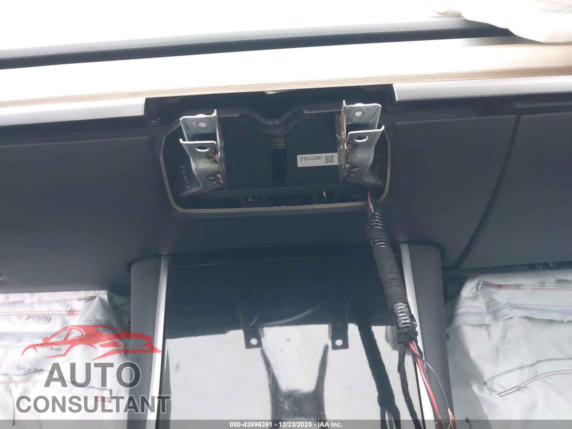TESLA MODEL 3 2019 - 5YJ3E1EA2KF299534