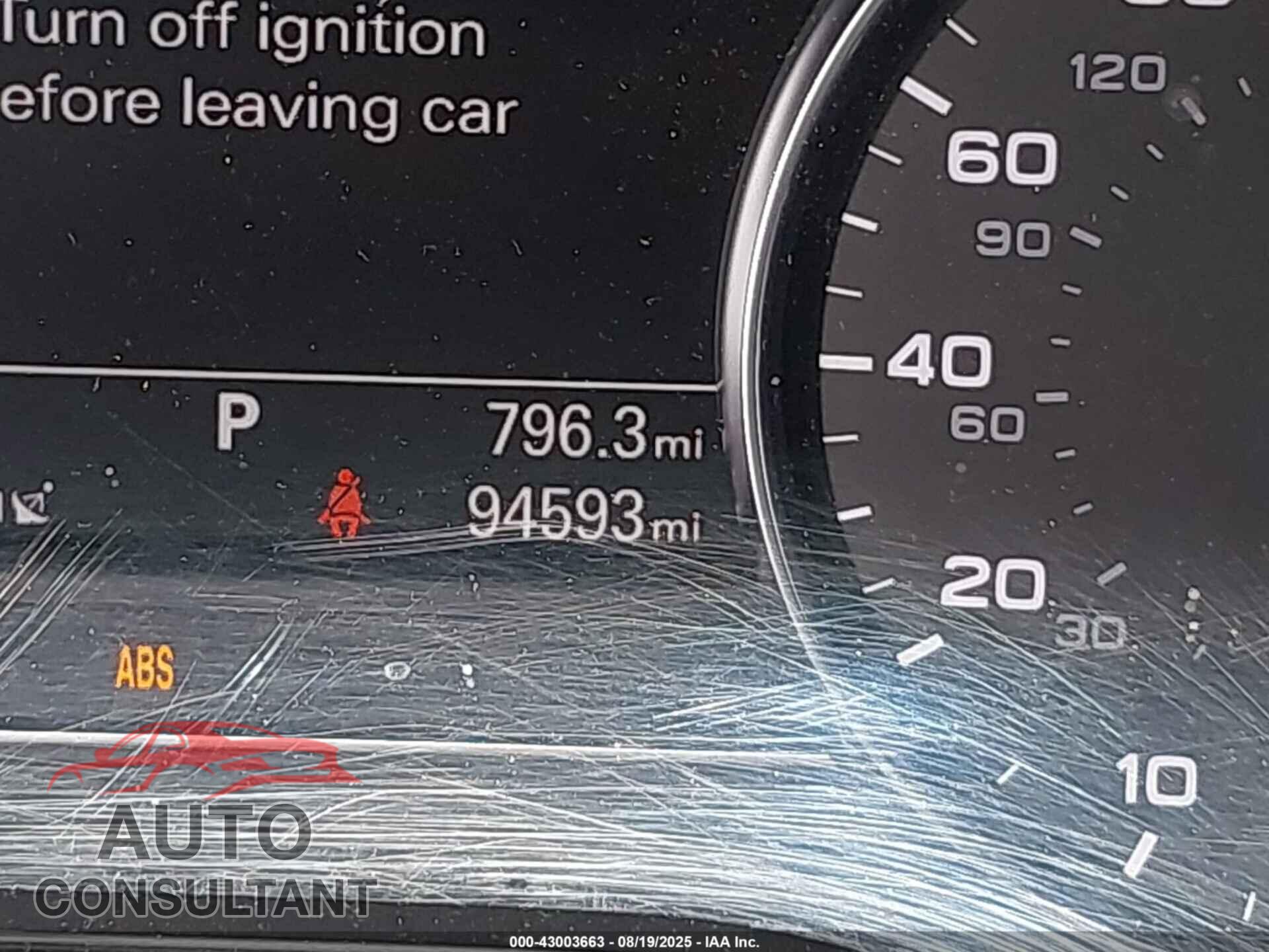 AUDI A8 L 2013 - WAURGAFD8DN028024