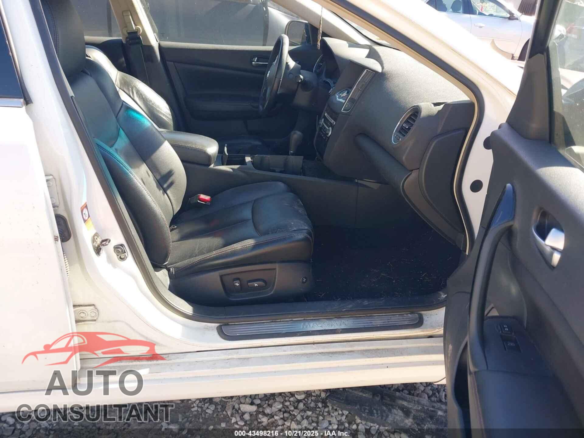 NISSAN MAXIMA 2009 - 1N4AA51E19C848818