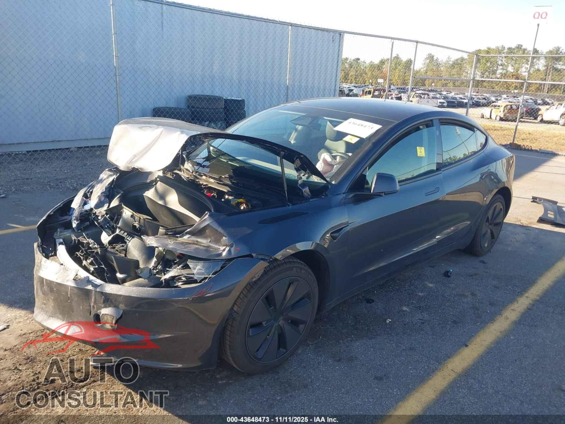 TESLA MODEL 3 2025 - 5YJ3E1EAXSF902178