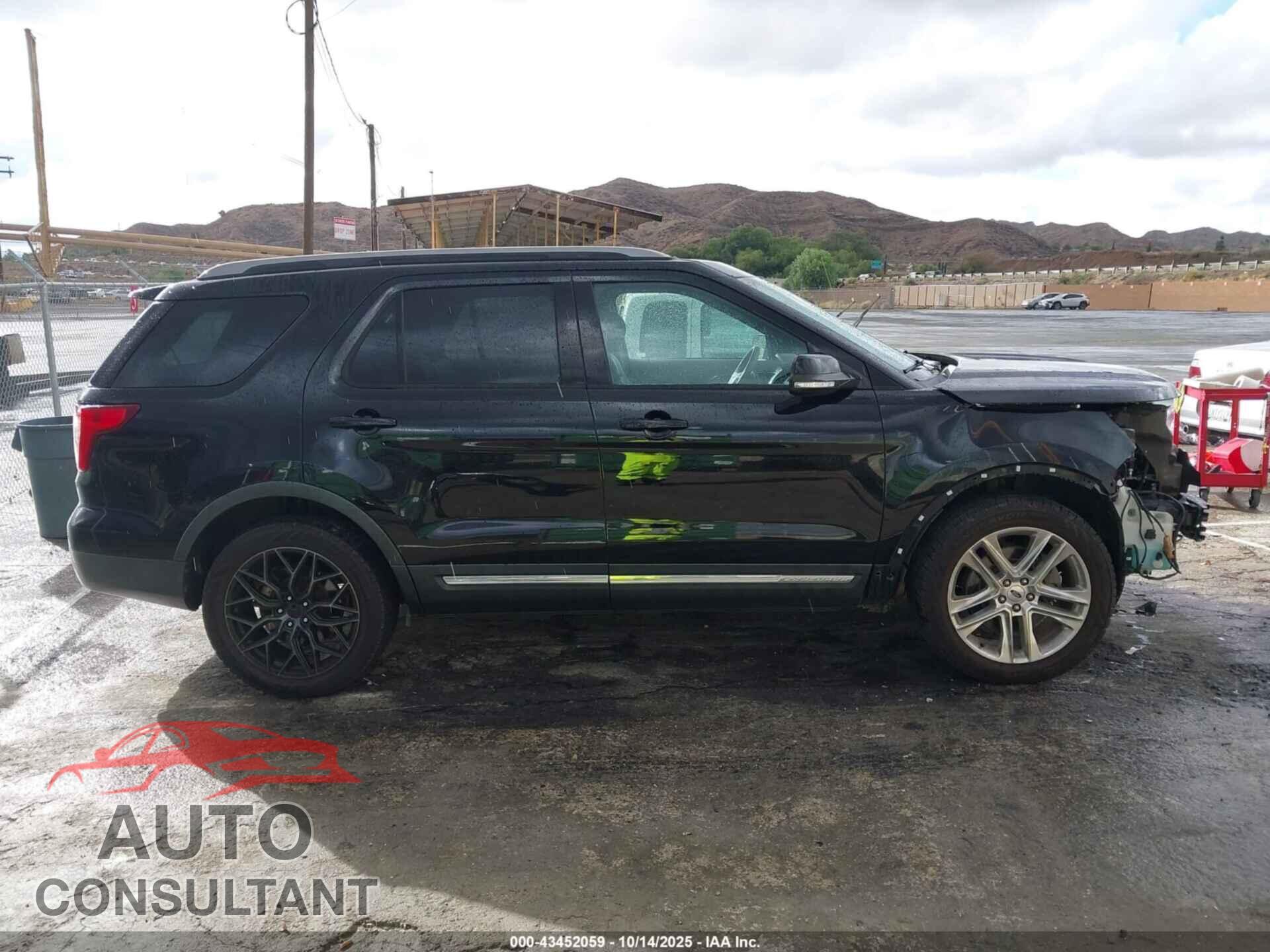 FORD EXPLORER 2017 - 1FM5K8D80HGD74363