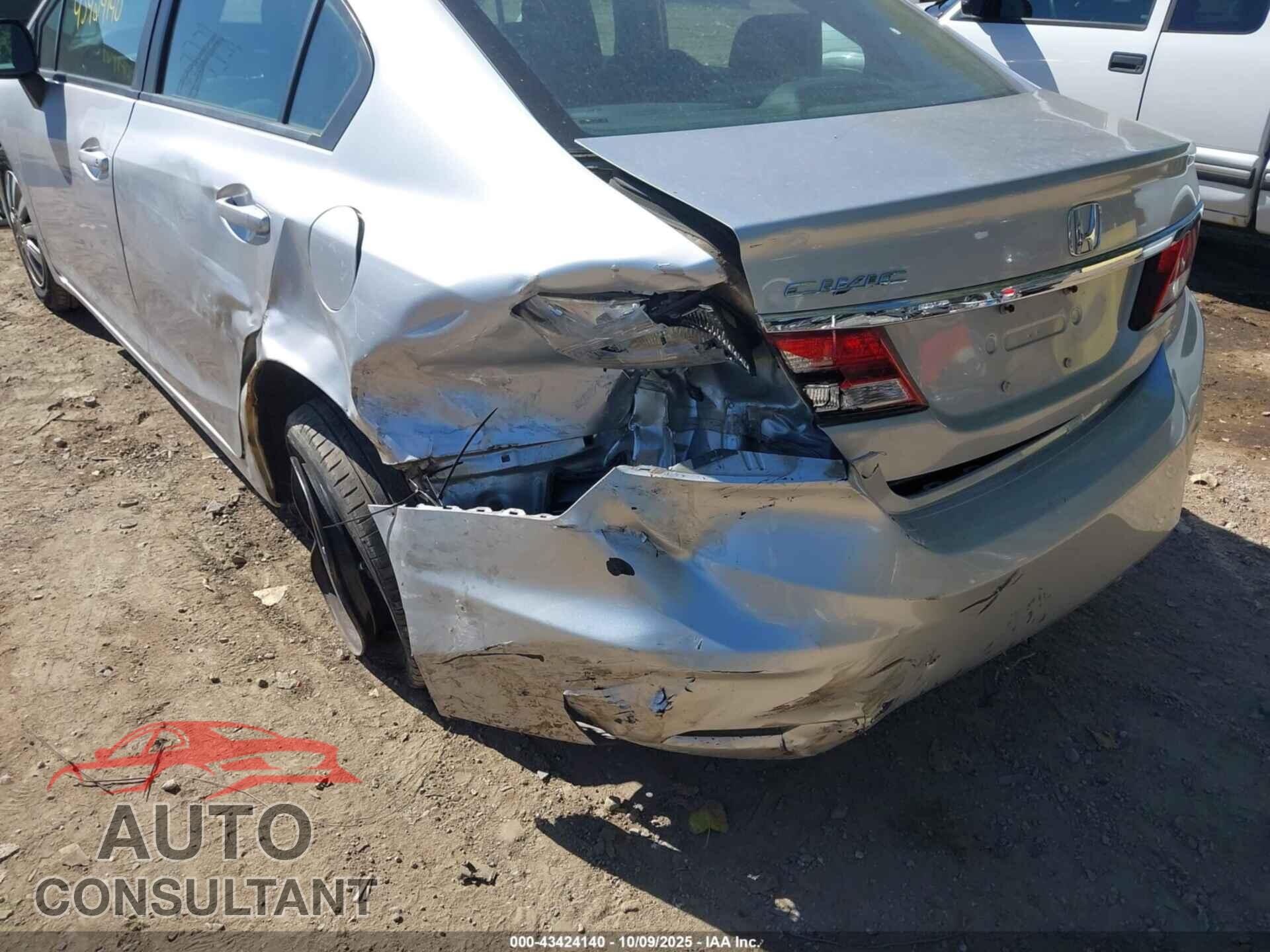 HONDA CIVIC 2013 - 19XFB2E55DE081305