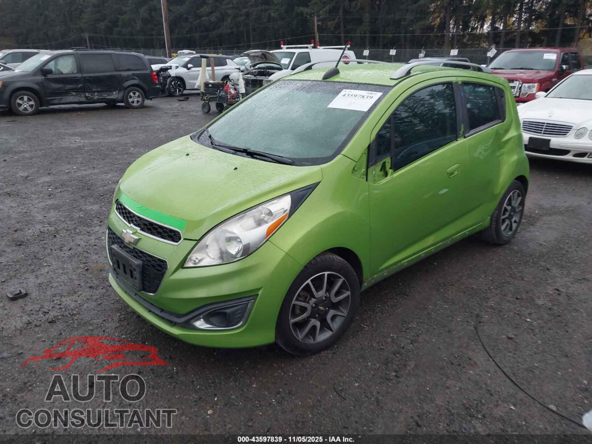 CHEVROLET SPARK 2015 - KL8CF6S92FC708096