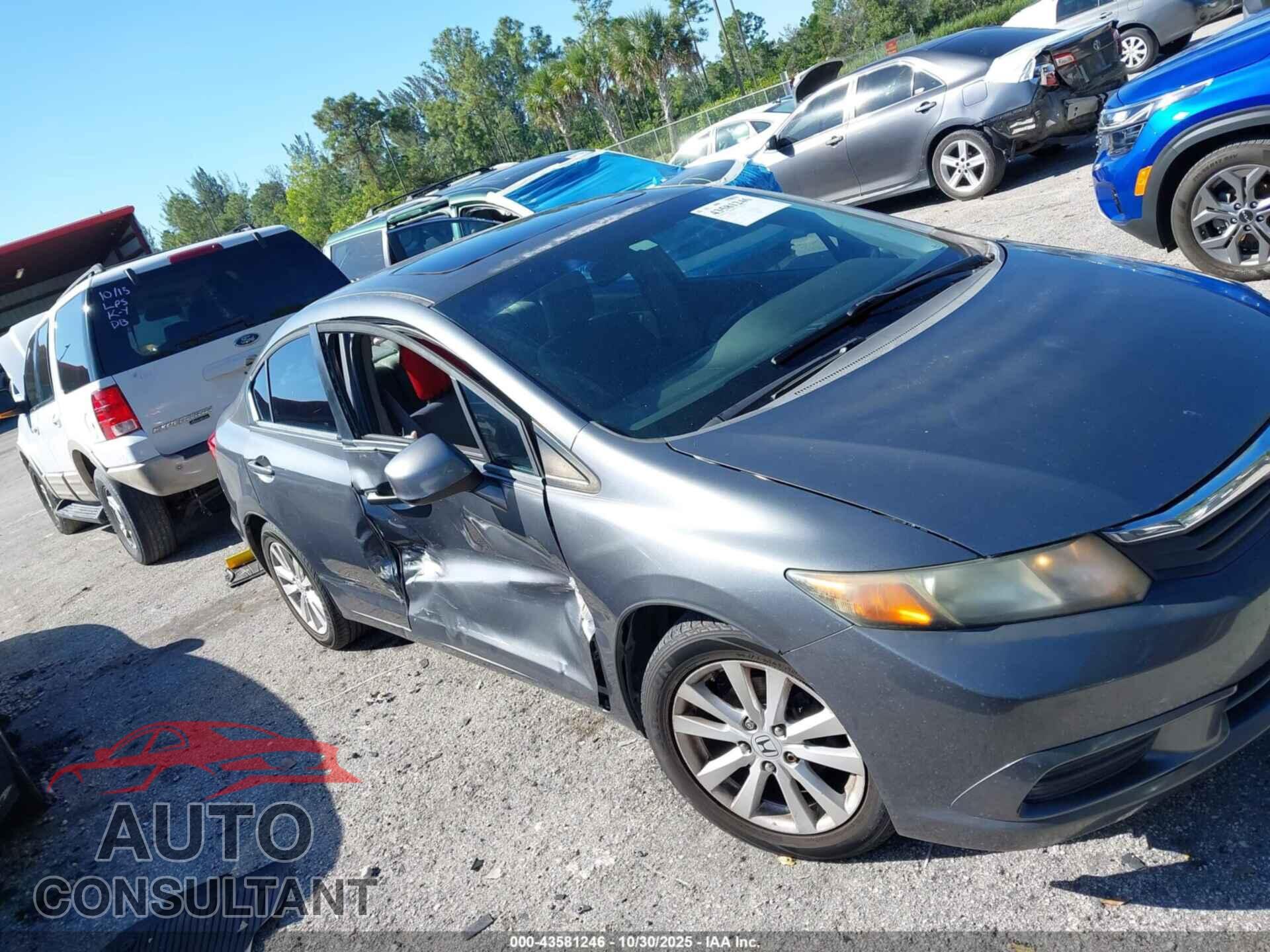 HONDA CIVIC 2012 - 19XFB2F84CE025184