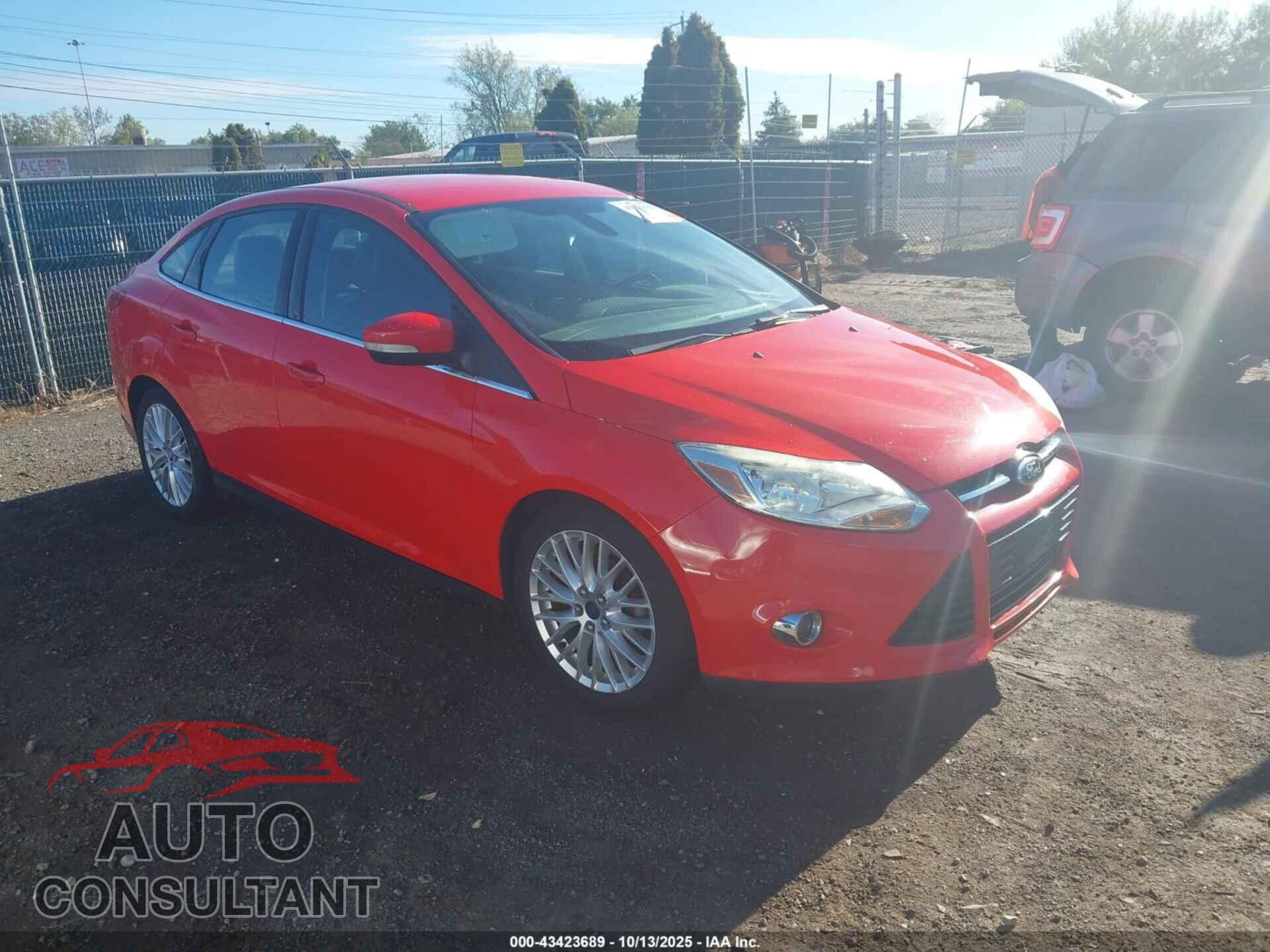FORD FOCUS 2012 - 1FAHP3H26CL432624