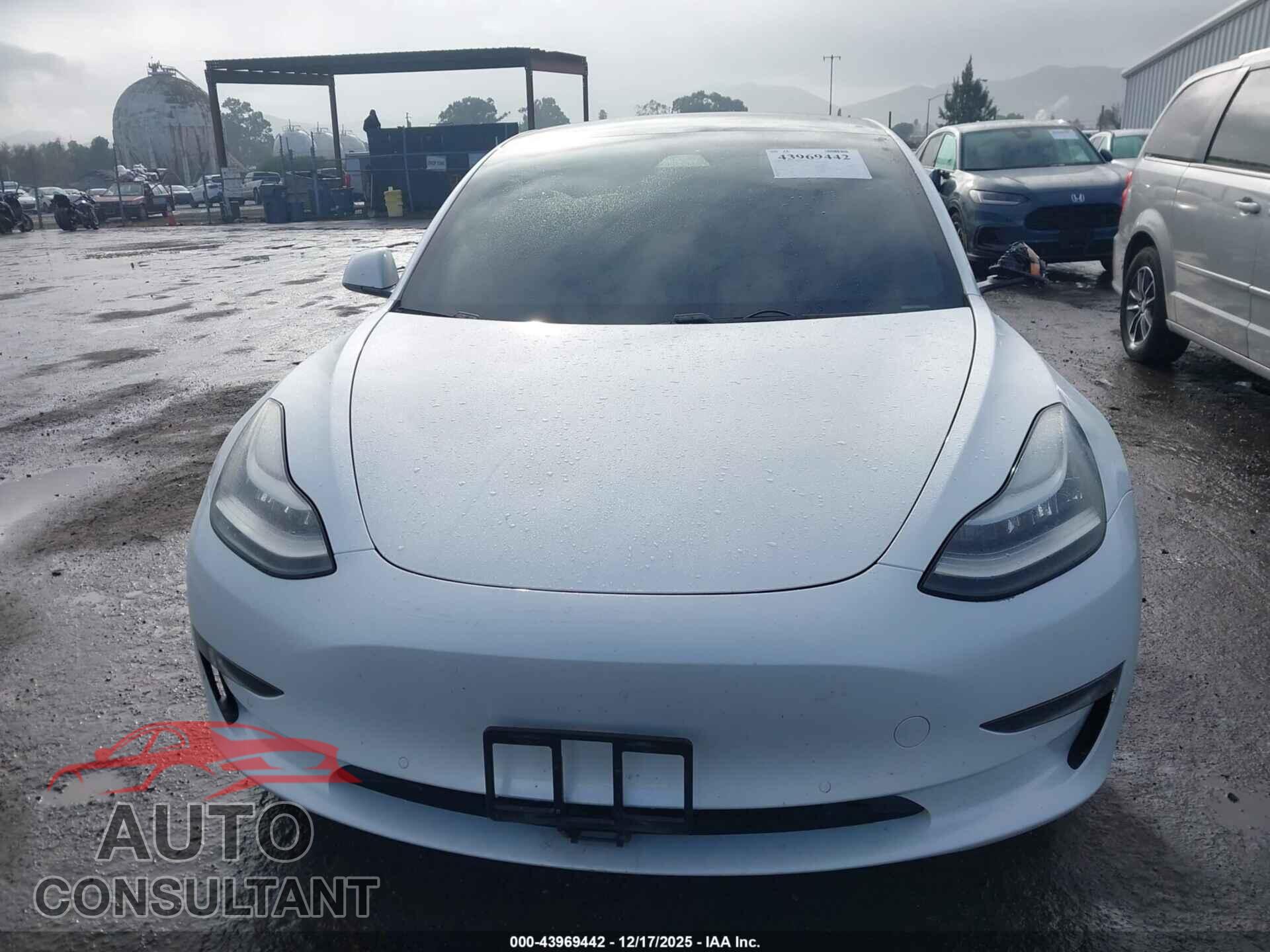 TESLA MODEL 3 2020 - 5YJ3E1EB0LF711377