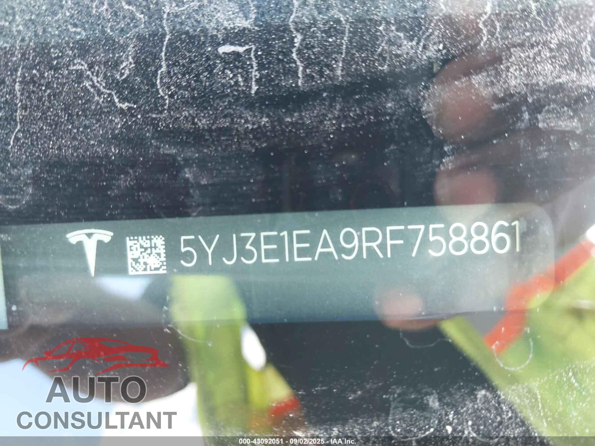 TESLA MODEL 3 2024 - 5YJ3E1EA9RF758861