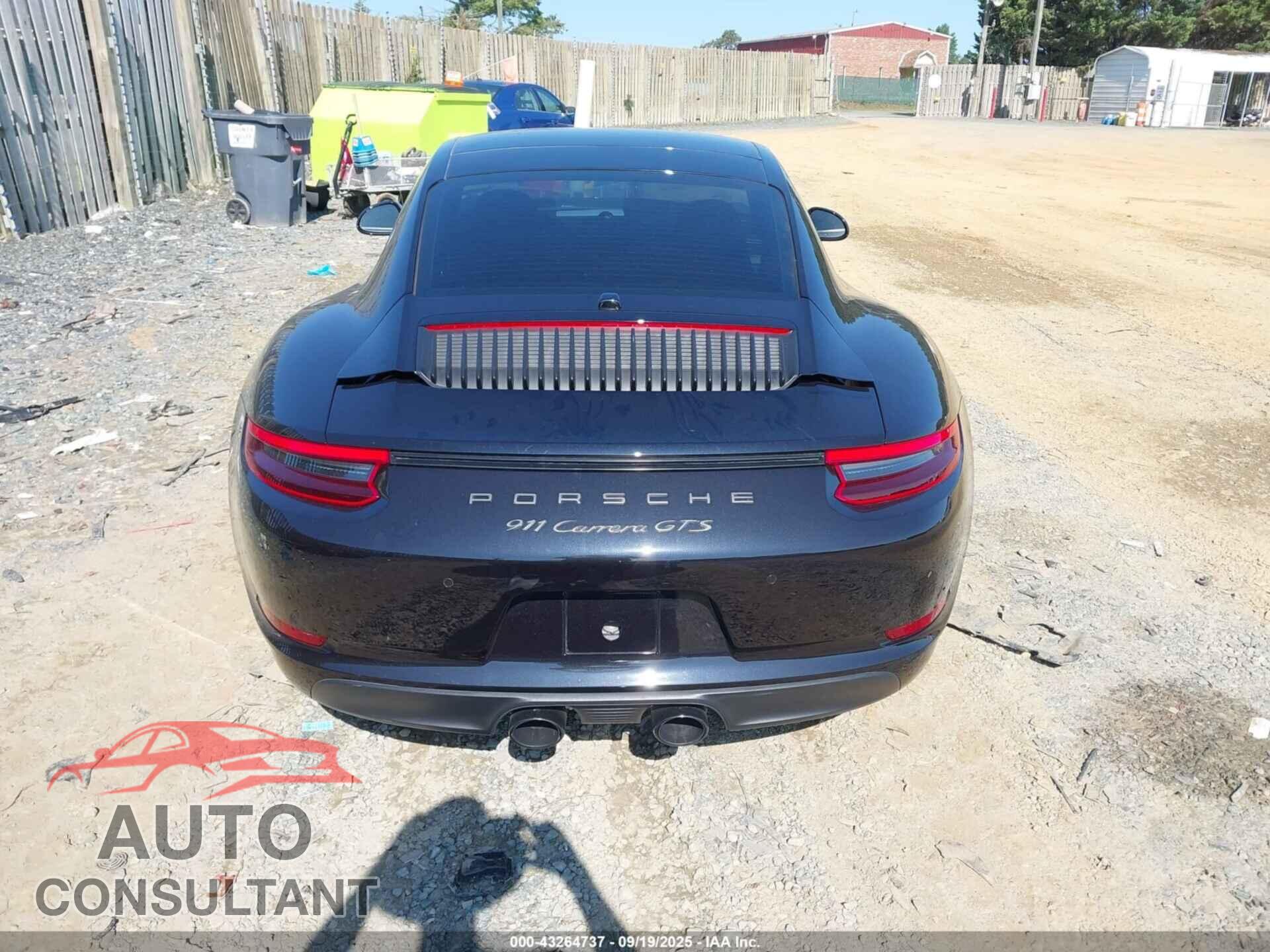 PORSCHE 911 2017 - WP0AB2A96HS125060