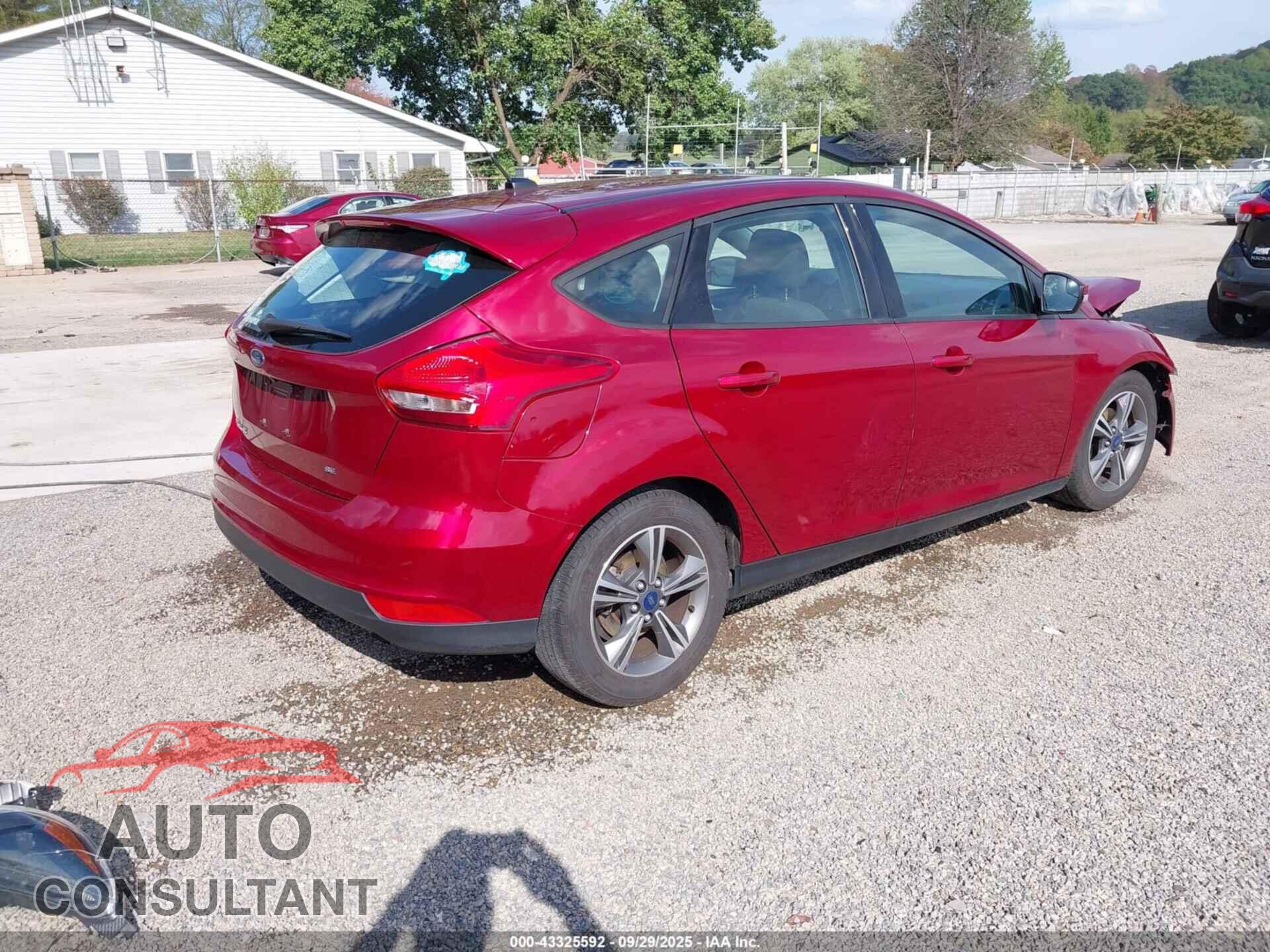 FORD FOCUS 2016 - 1FADP3KE8GL211596