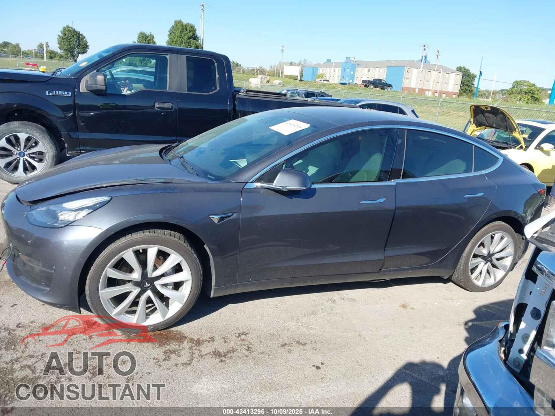 TESLA MODEL 3 2019 - 5YJ3E1EB0KF391640