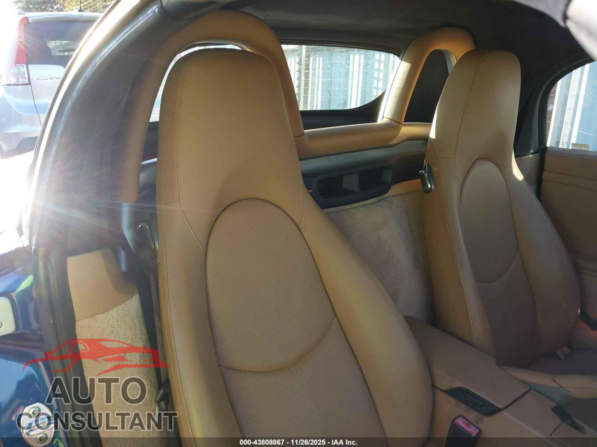 PORSCHE BOXSTER 2011 - WP0CB2A84BS730153