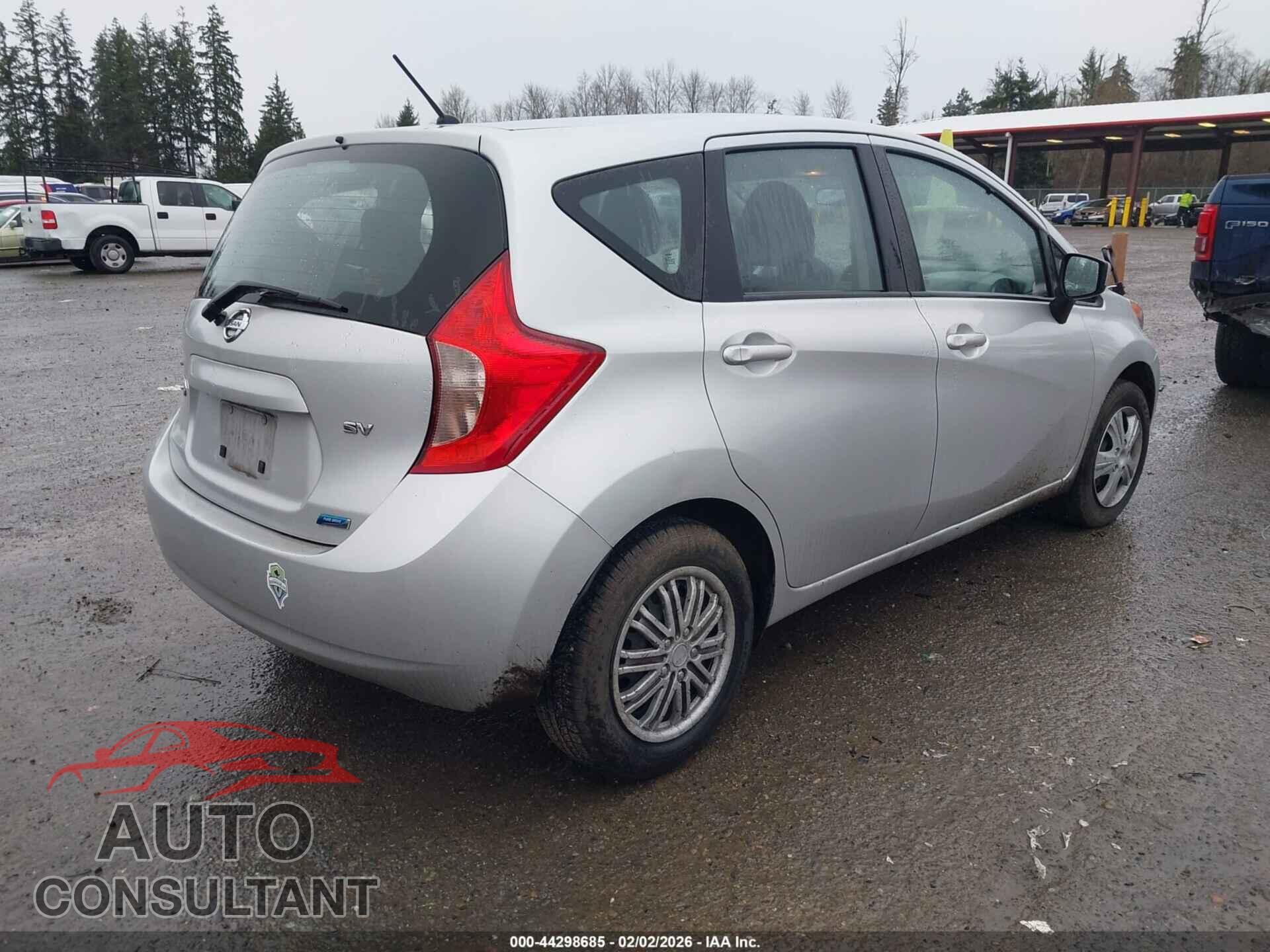 NISSAN VERSA NOTE 2015 - 3N1CE2CP6FL421044