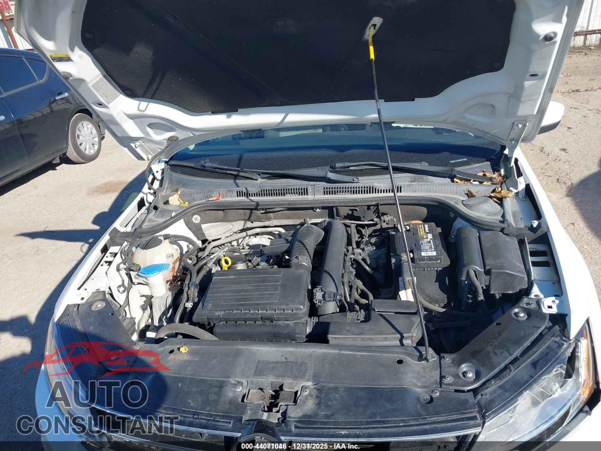 VOLKSWAGEN JETTA 2017 - 3VW2B7AJXHM350986