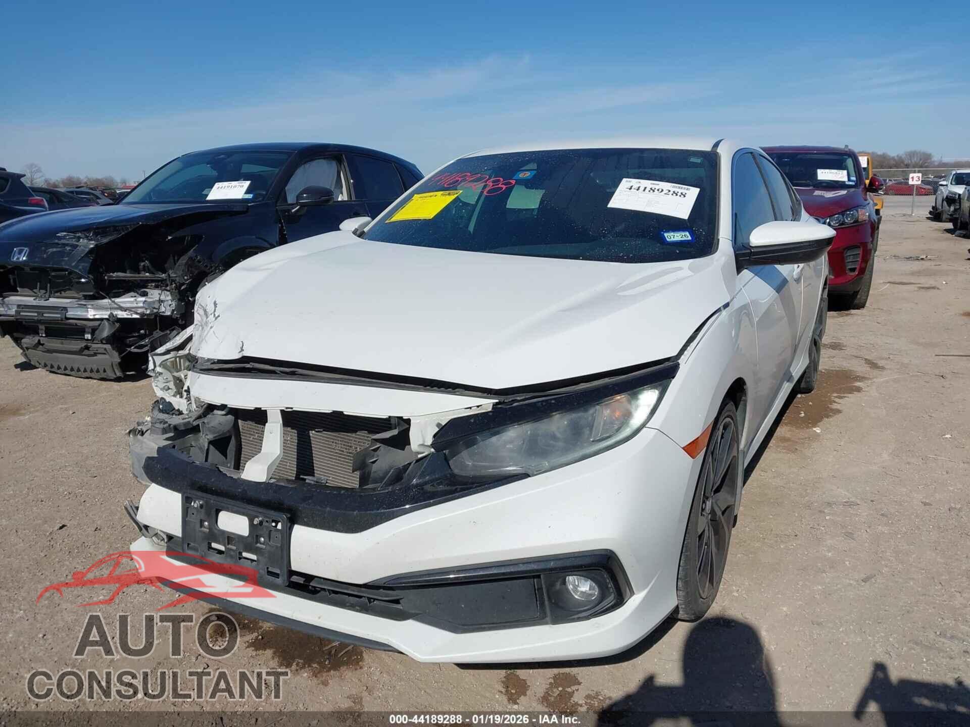 HONDA CIVIC 2019 - 2HGFC2F86KH576170