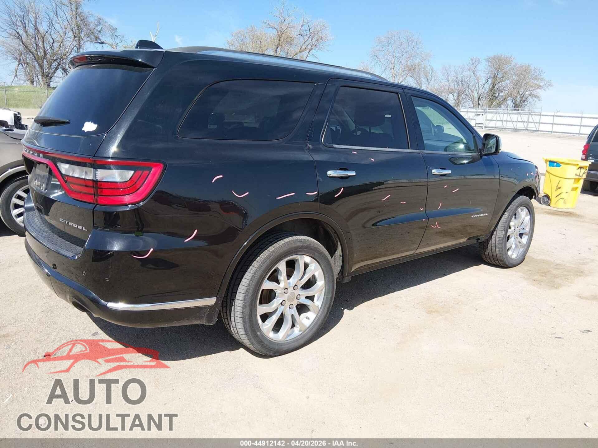 DODGE DURANGO 2017 - 1C4RDJEG8HC657324