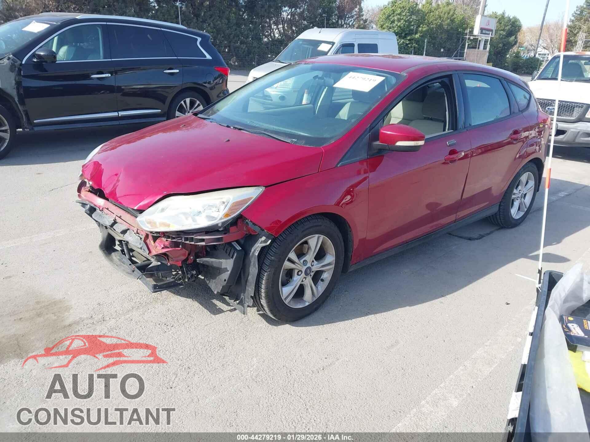 FORD FOCUS 2014 - 1FADP3K28EL458975