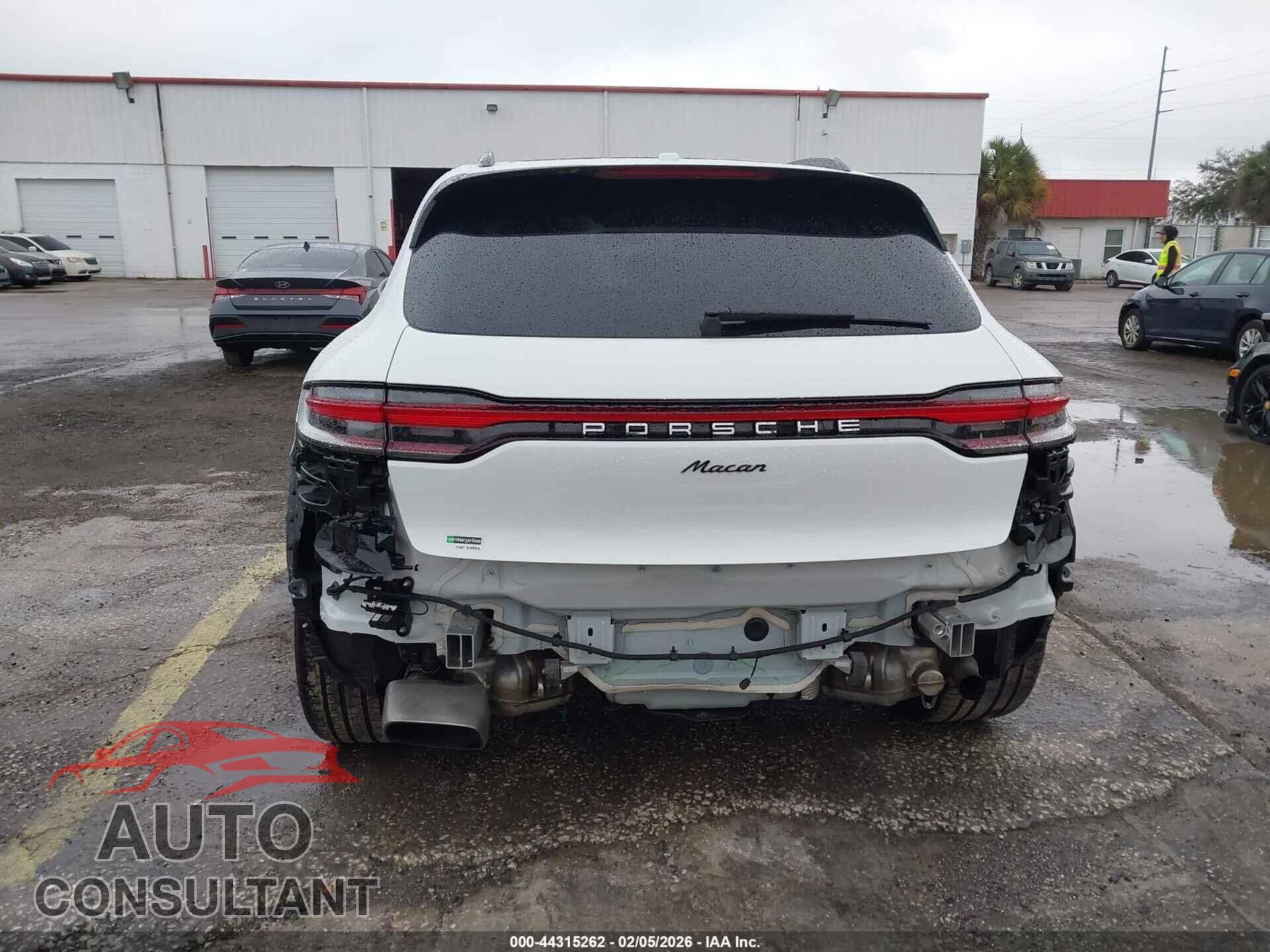 PORSCHE MACAN 2022 - WP1AA2A55NLB11283