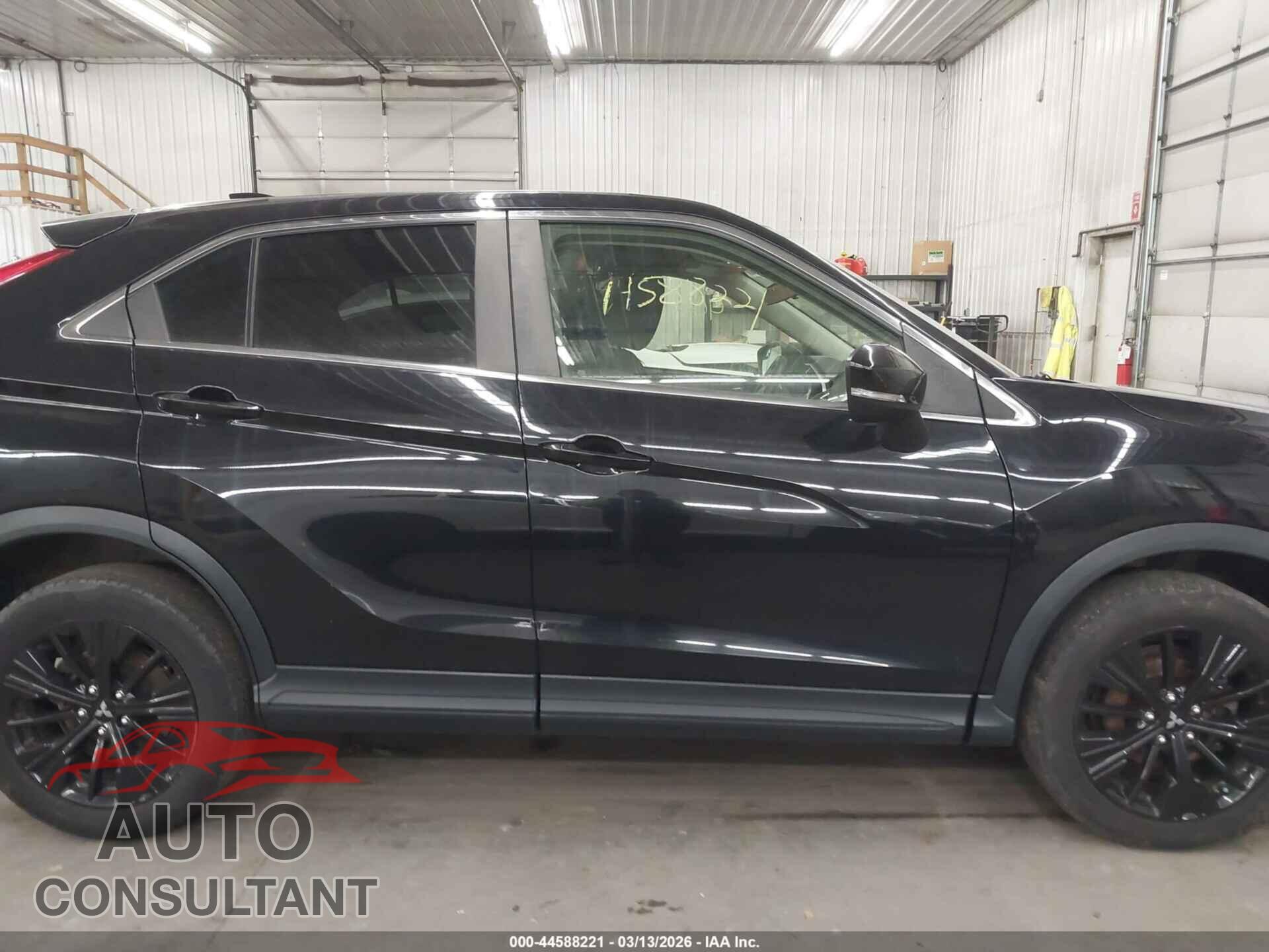 MITSUBISHI ECLIPSE CROSS 2019 - JA4AT4AA4KZ020139