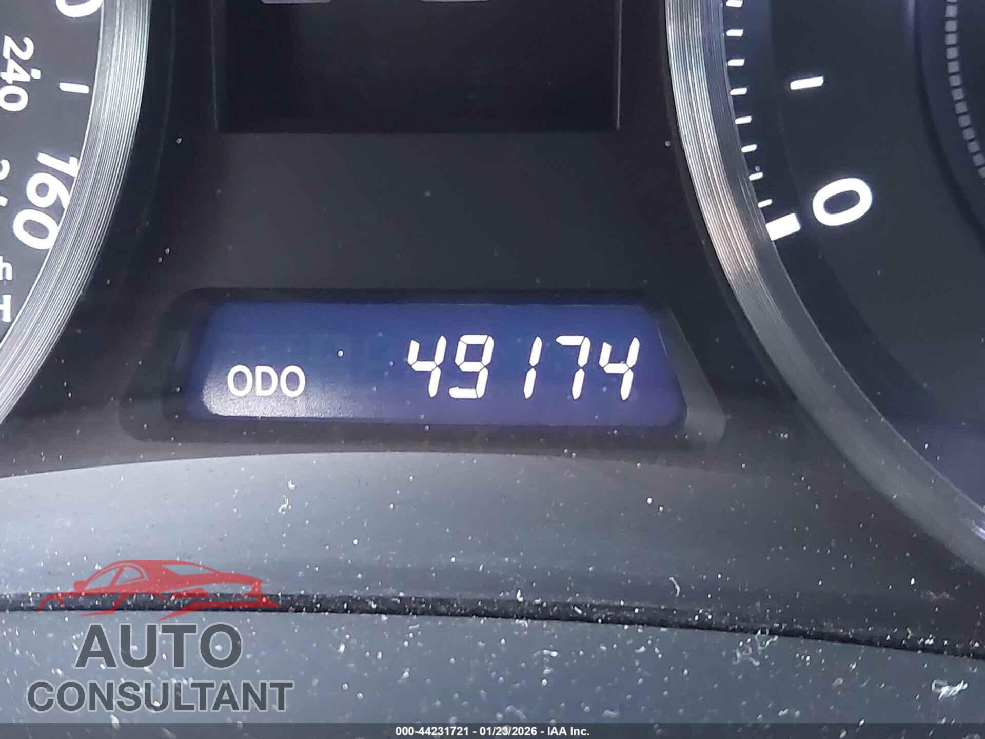 LEXUS IS 250C 2011 - JTHFF2C29B2516624