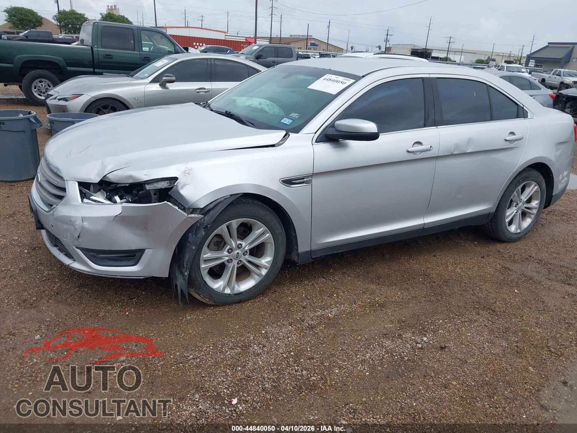 FORD TAURUS 2013 - 1FAHP2E86DG183996