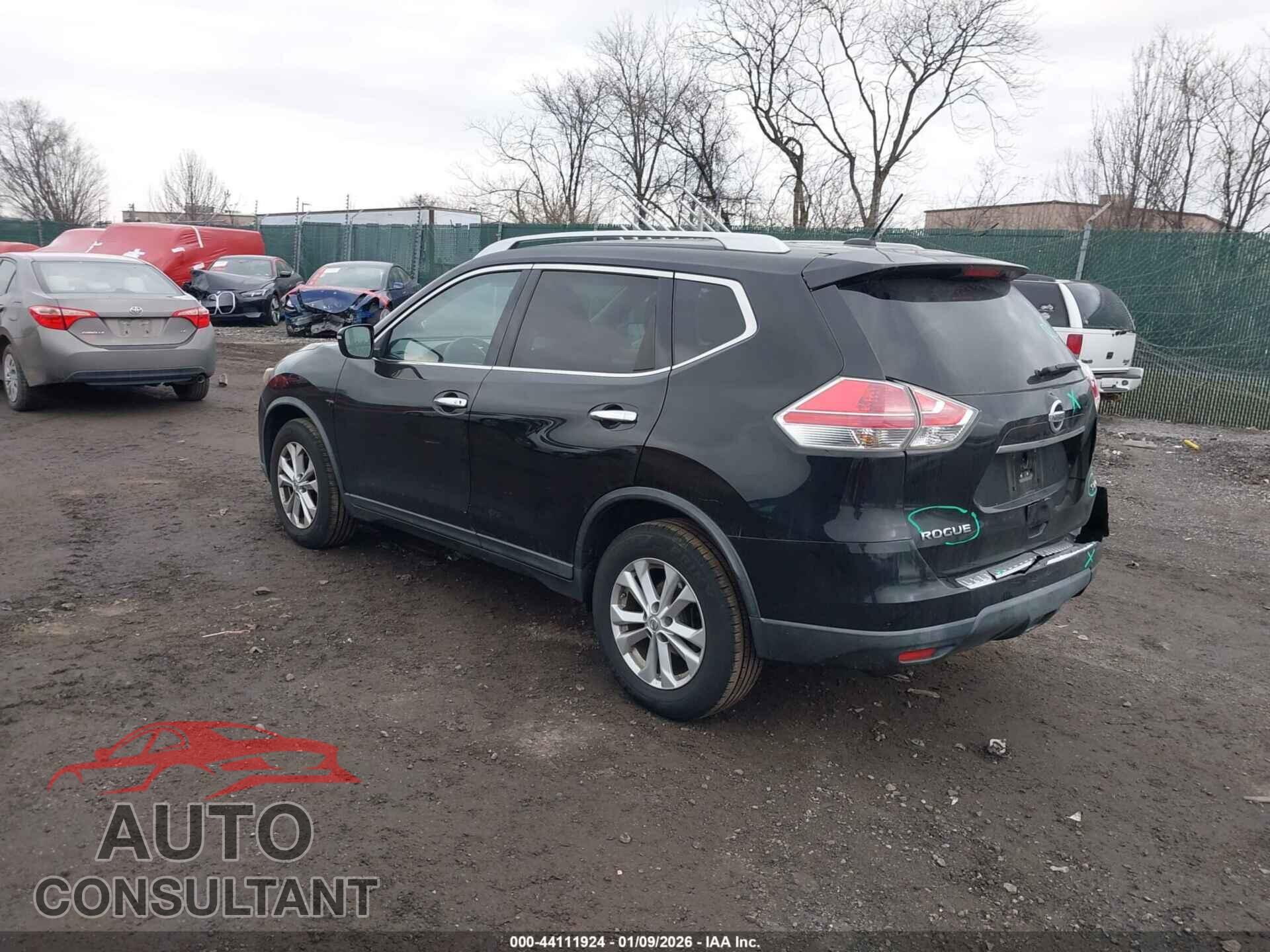 NISSAN ROGUE 2015 - KNMAT2MV9FP530044
