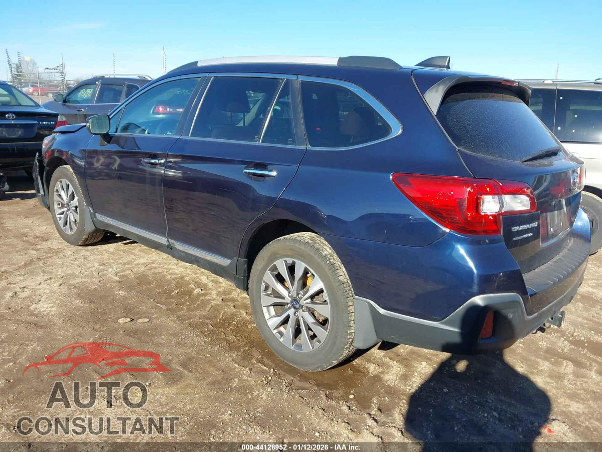 SUBARU OUTBACK 2018 - 4S4BSETC2J3322592
