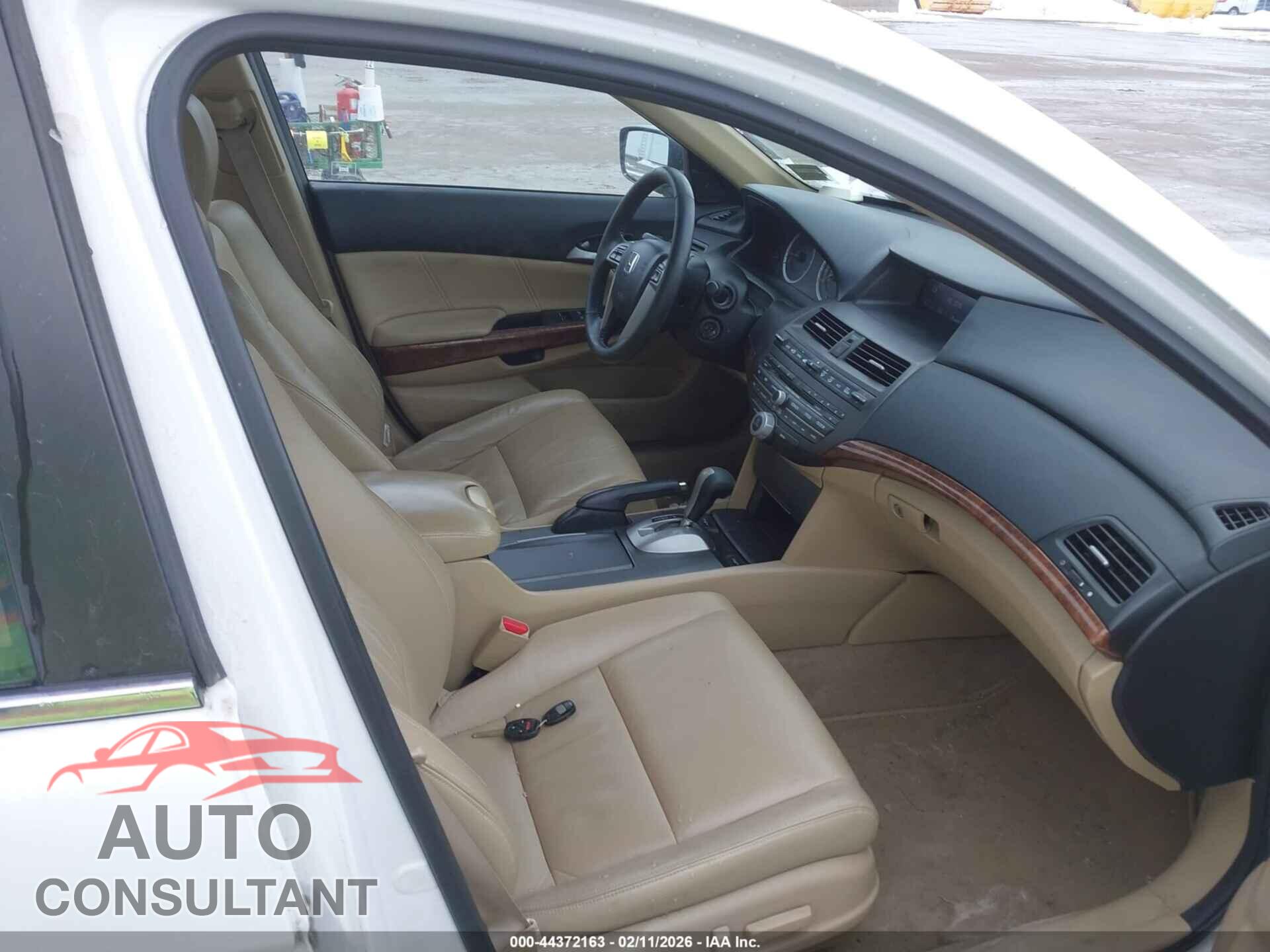 HONDA ACCORD 2012 - 1HGCP3F85CA040176