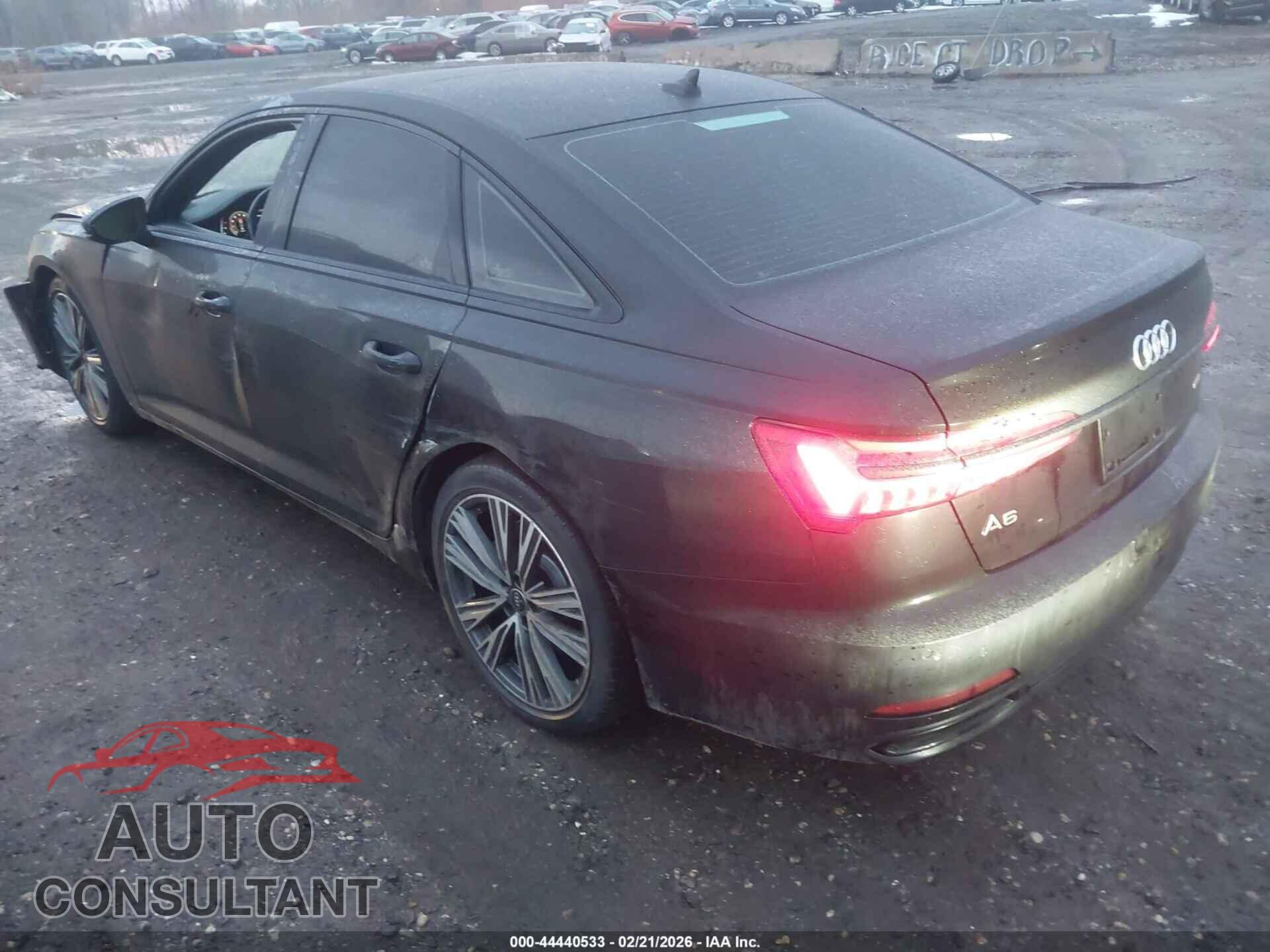 AUDI A6 2021 - WAUD8AF25MN042629