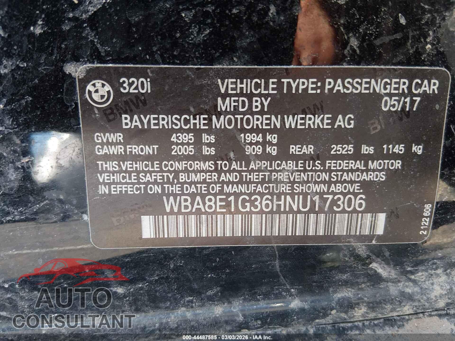 BMW 320I 2017 - WBA8E1G36HNU17306
