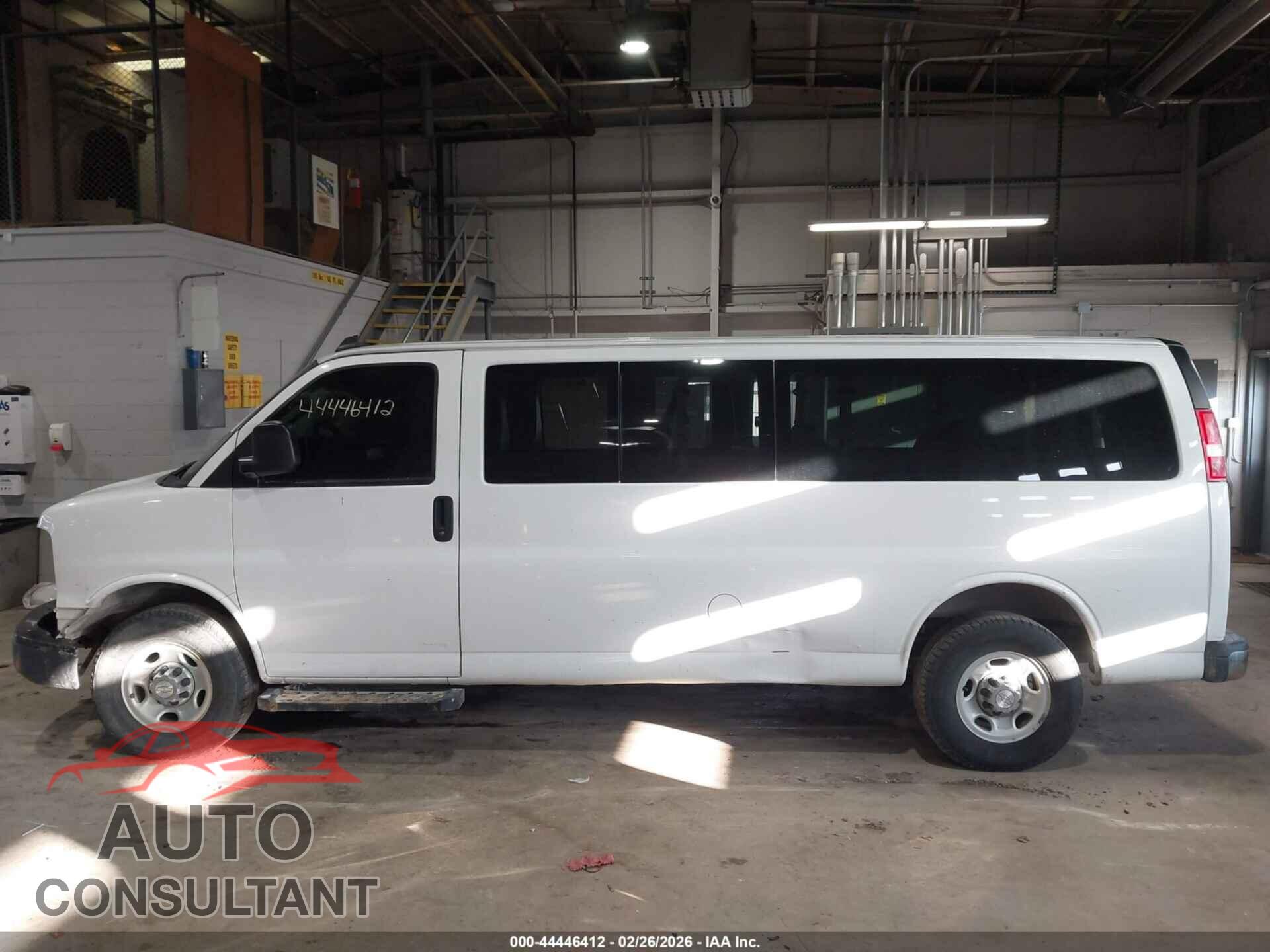 CHEVROLET EXPRESS 3500 2017 - 1GAZGPFGXH1179937
