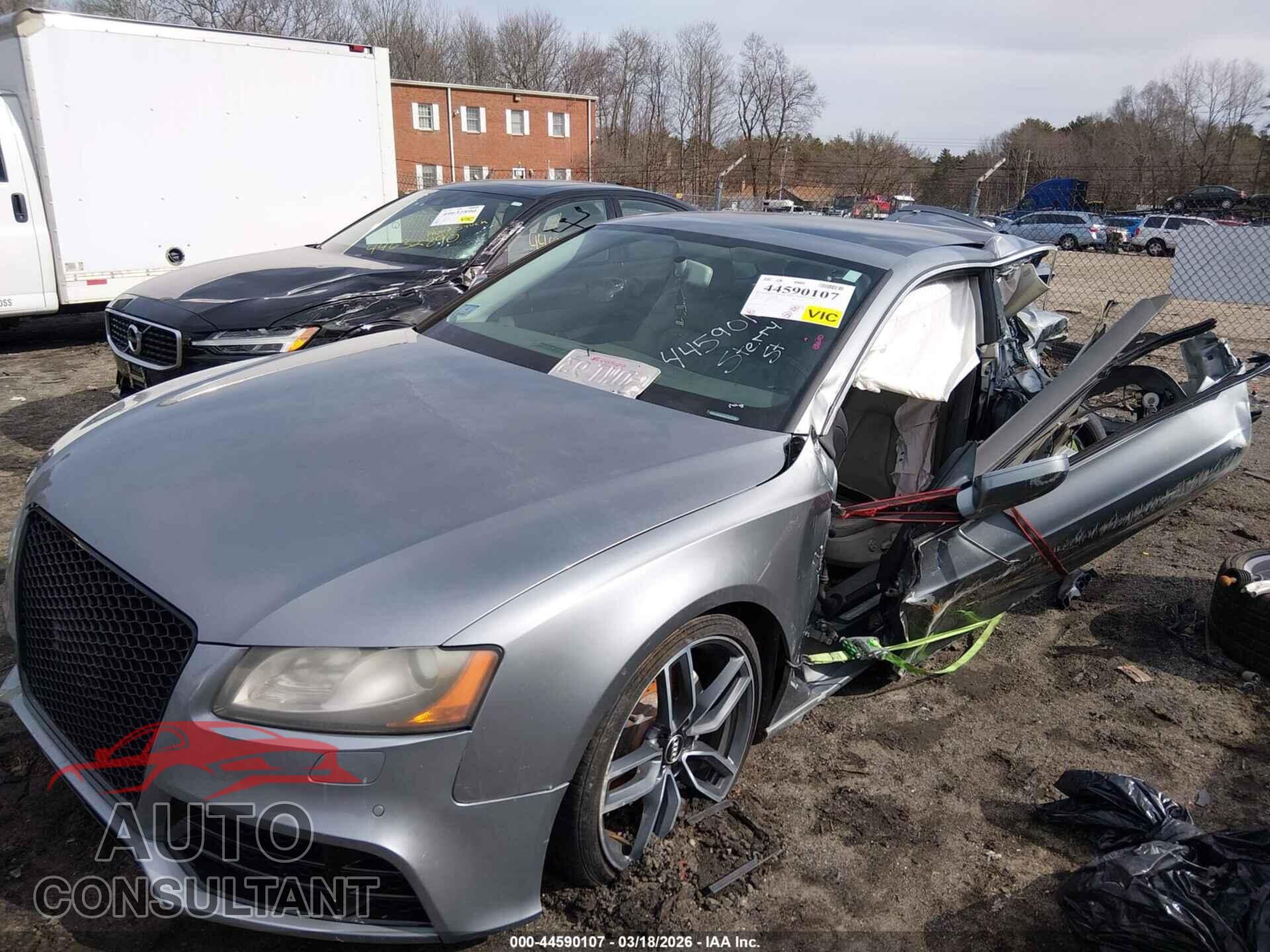 AUDI A5 2011 - WAUCFAFR9BA079542