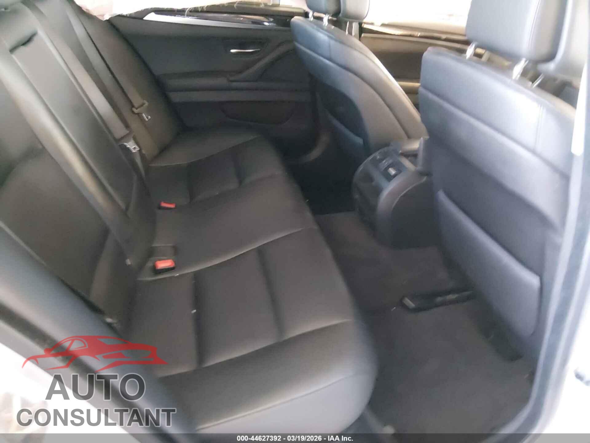 BMW 528I 2011 - WBAFR1C59BC748080