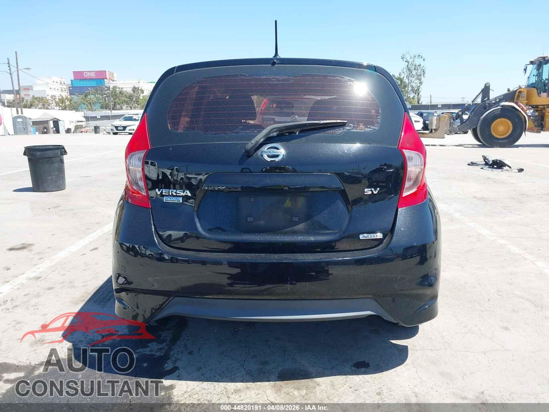 NISSAN VERSA NOTE 2018 - 3N1CE2CP3JL359157