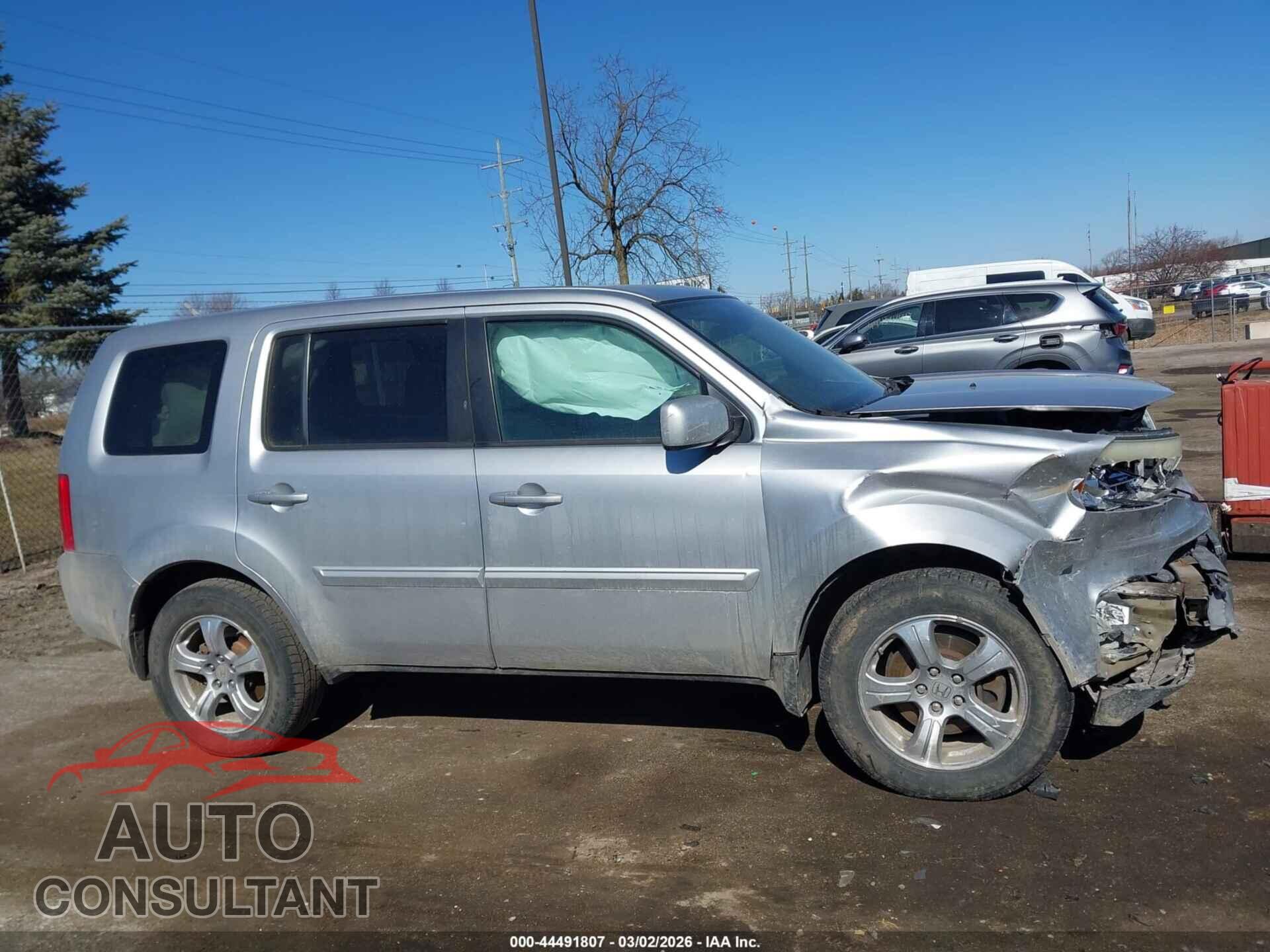 HONDA PILOT 2014 - 5FNYF4H44EB024357