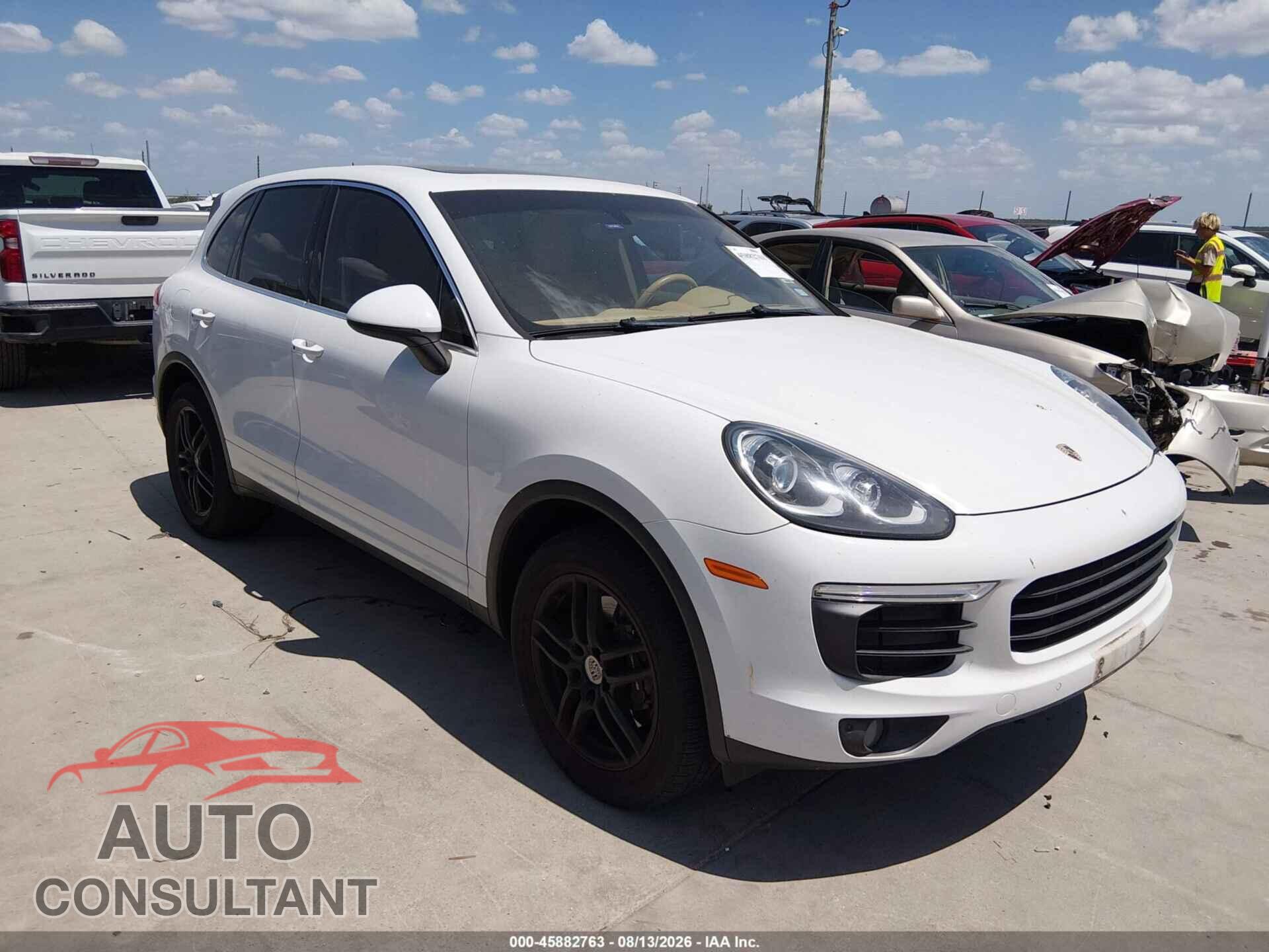 PORSCHE CAYENNE 2016 - WP1AA2A2XGLA02259