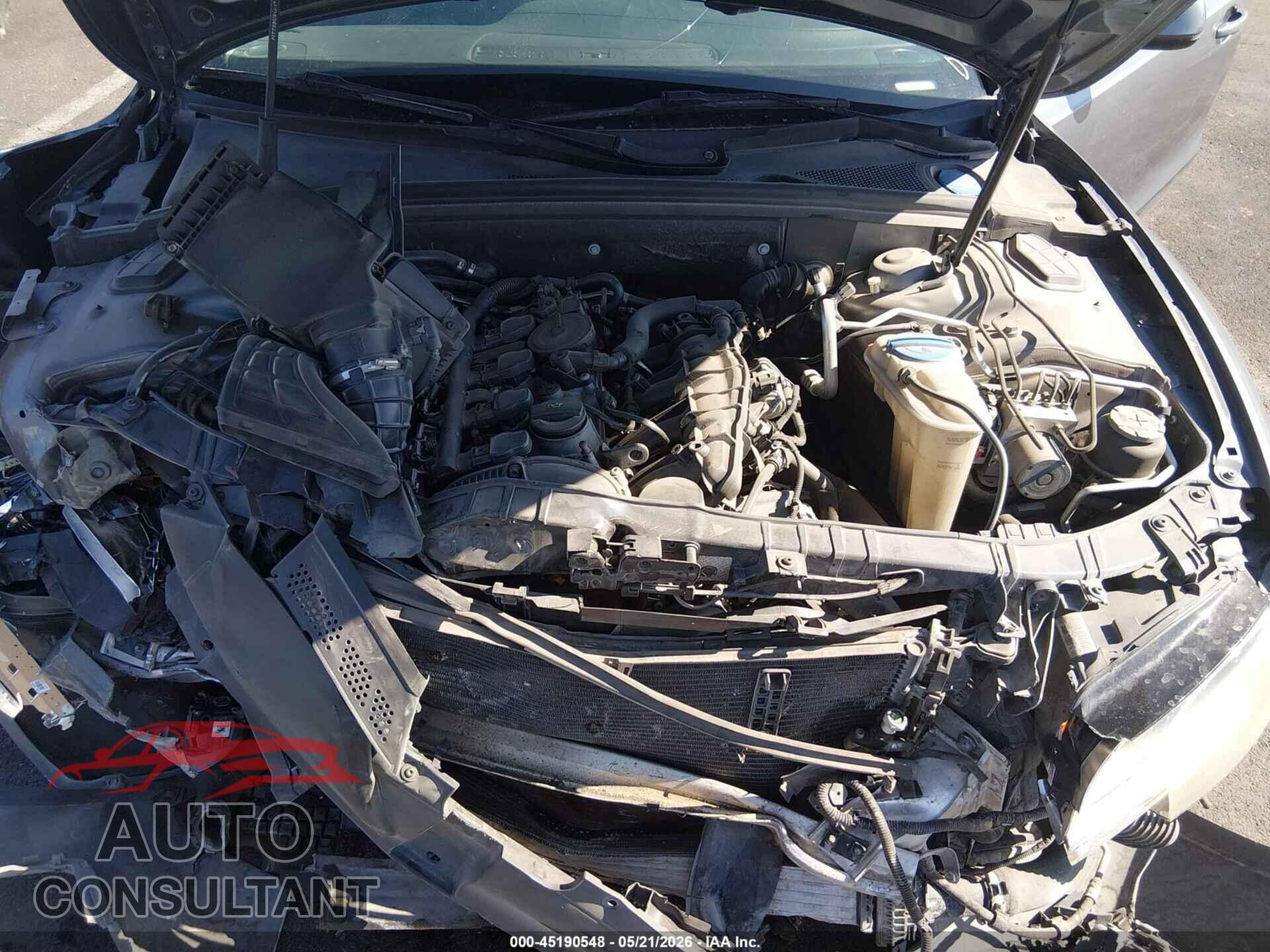 AUDI A5 2012 - WAULFAFR8CA003084