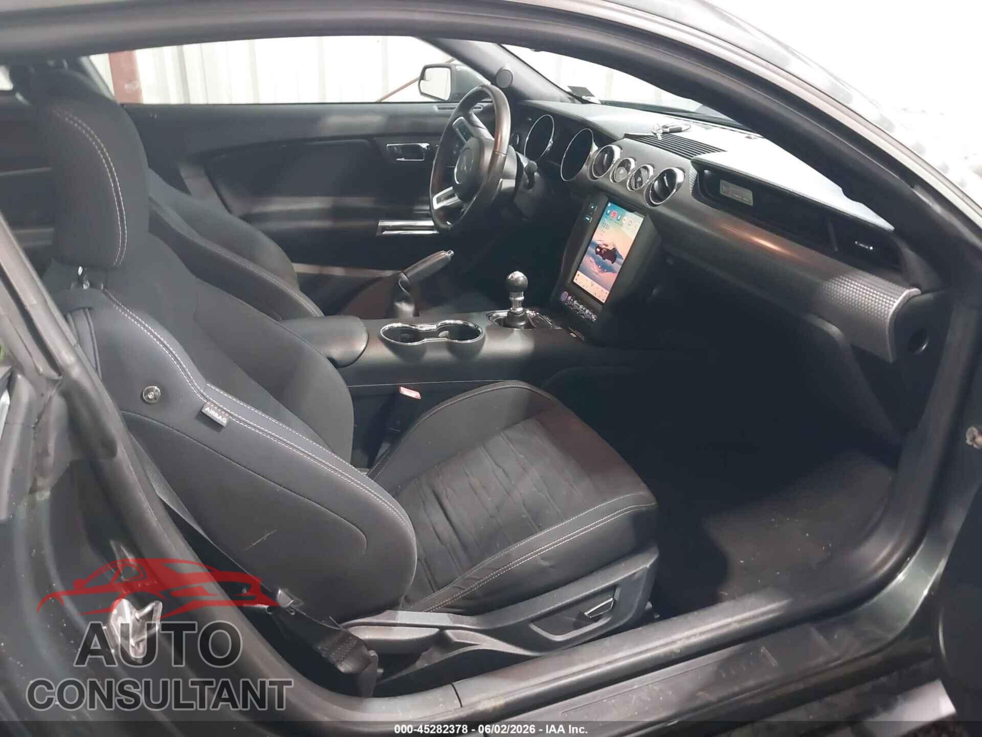 FORD MUSTANG 2015 - 1FA6P8TH3F5367448