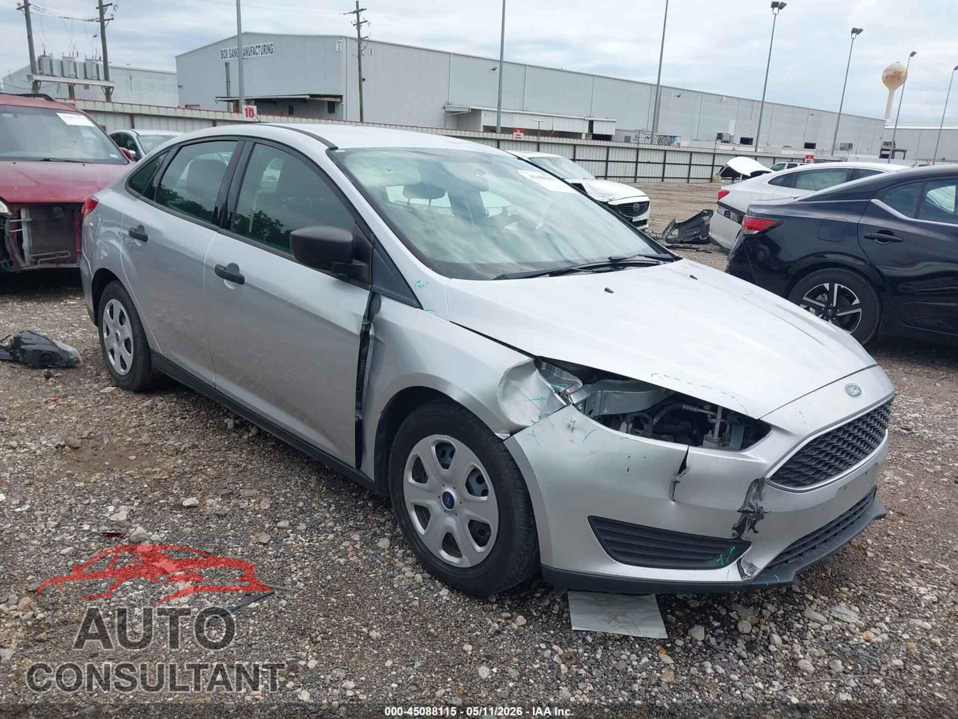 FORD FOCUS 2017 - 1FADP3E21HL342372