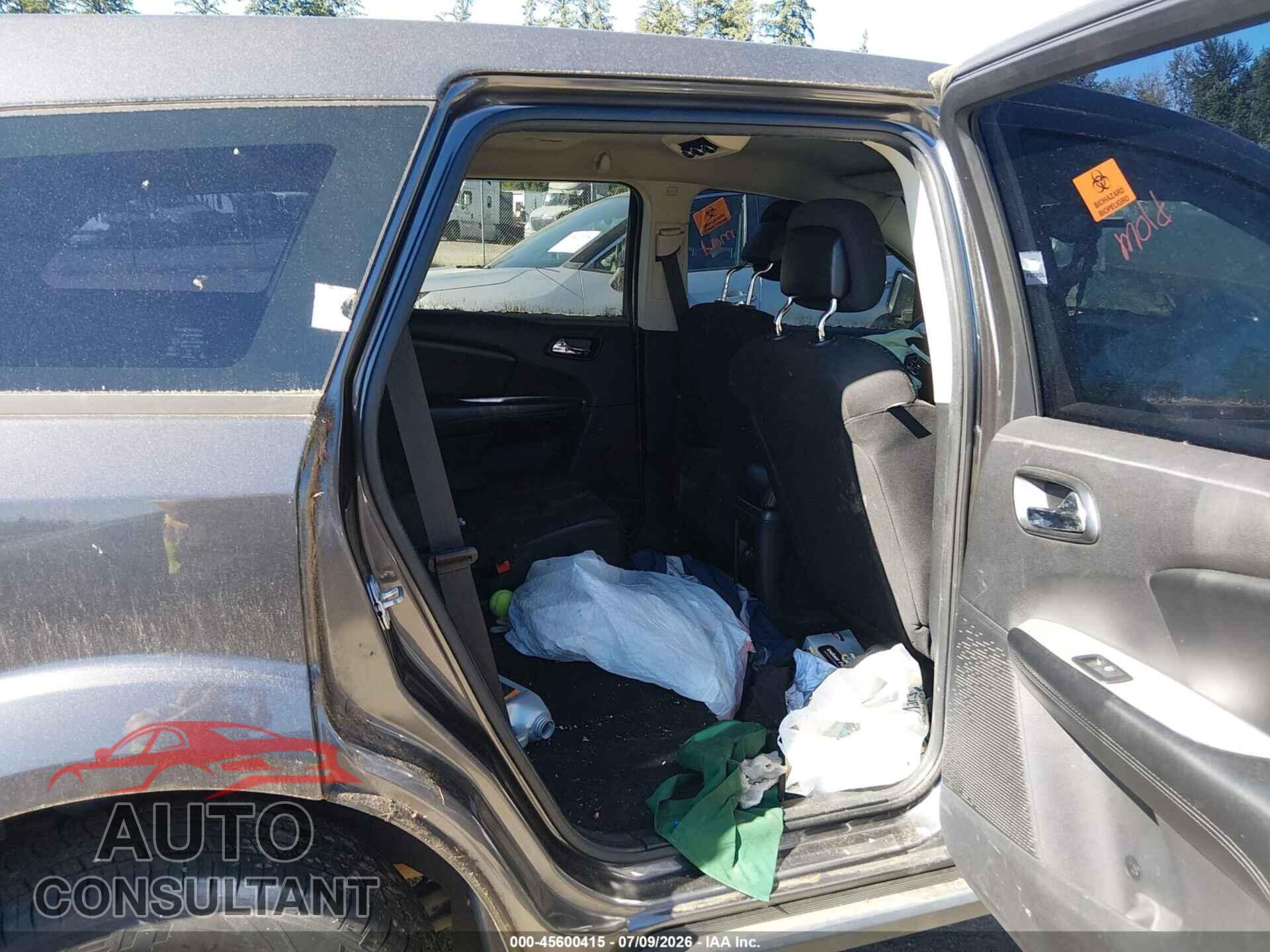 DODGE JOURNEY 2015 - 3C4PDCAB1FT537931