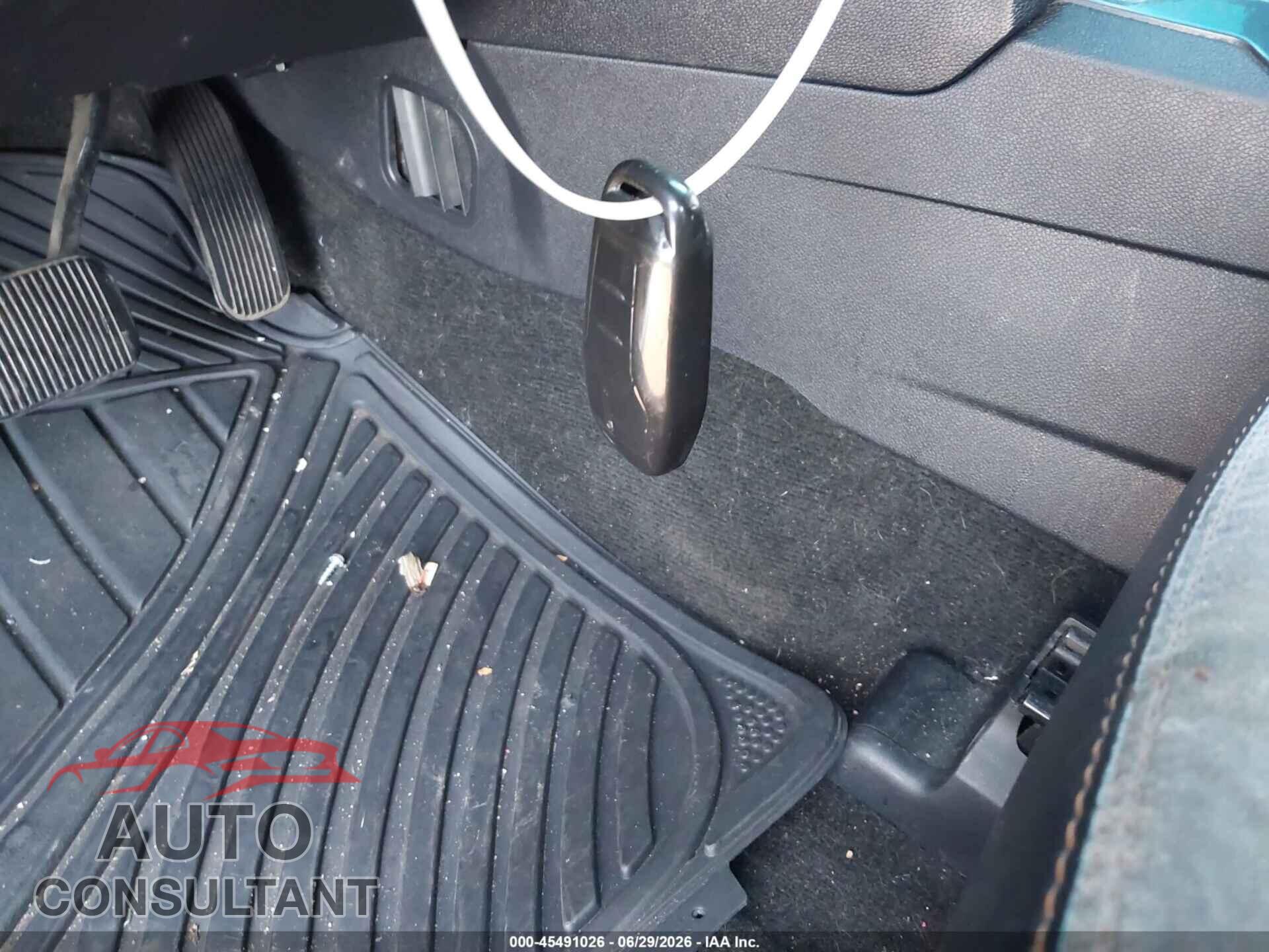 FORD EXPLORER 2017 - 1FM5K8D83HGA40392