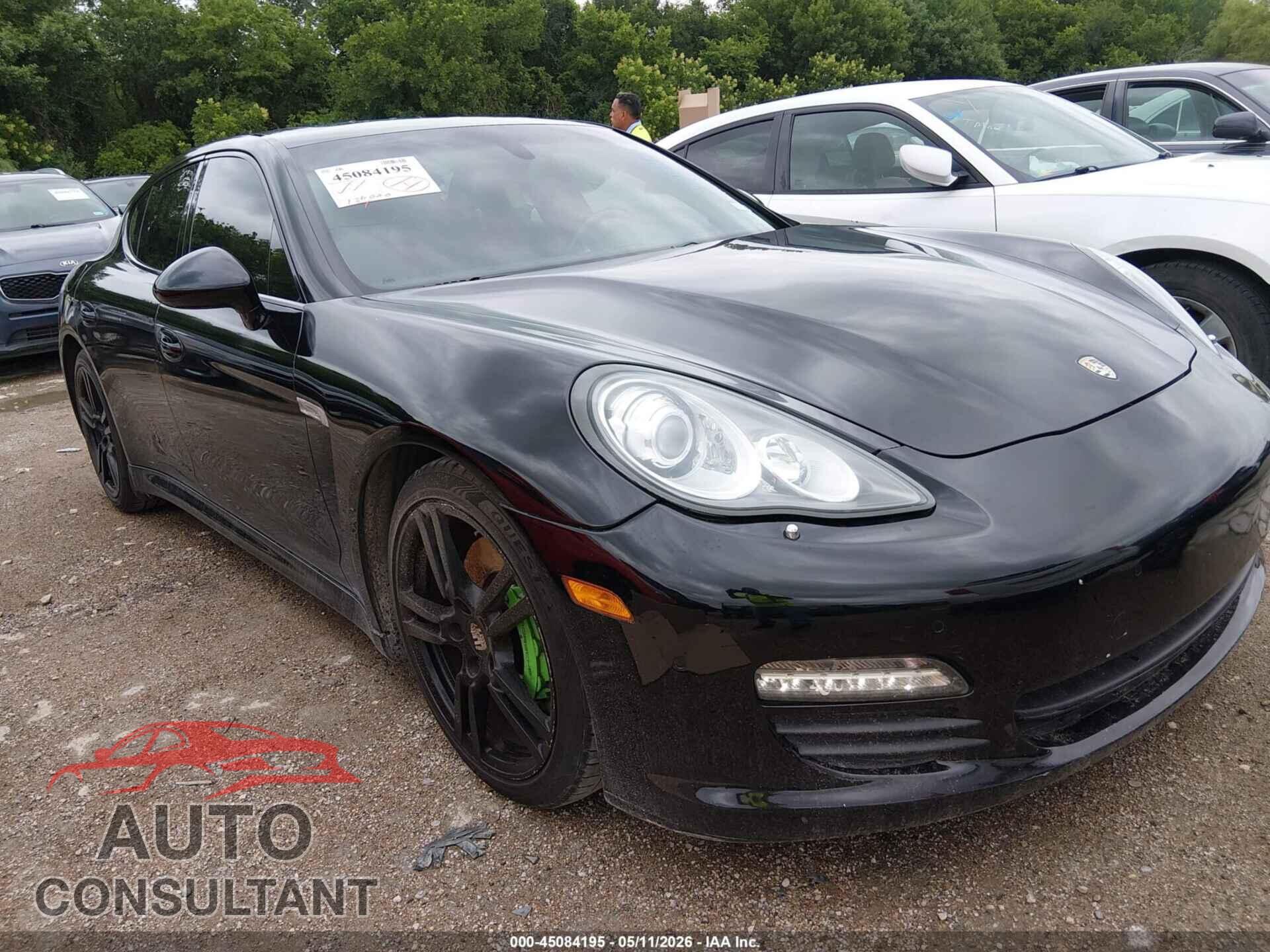 PORSCHE PANAMERA 2011 - WP0AA2A74BL010816