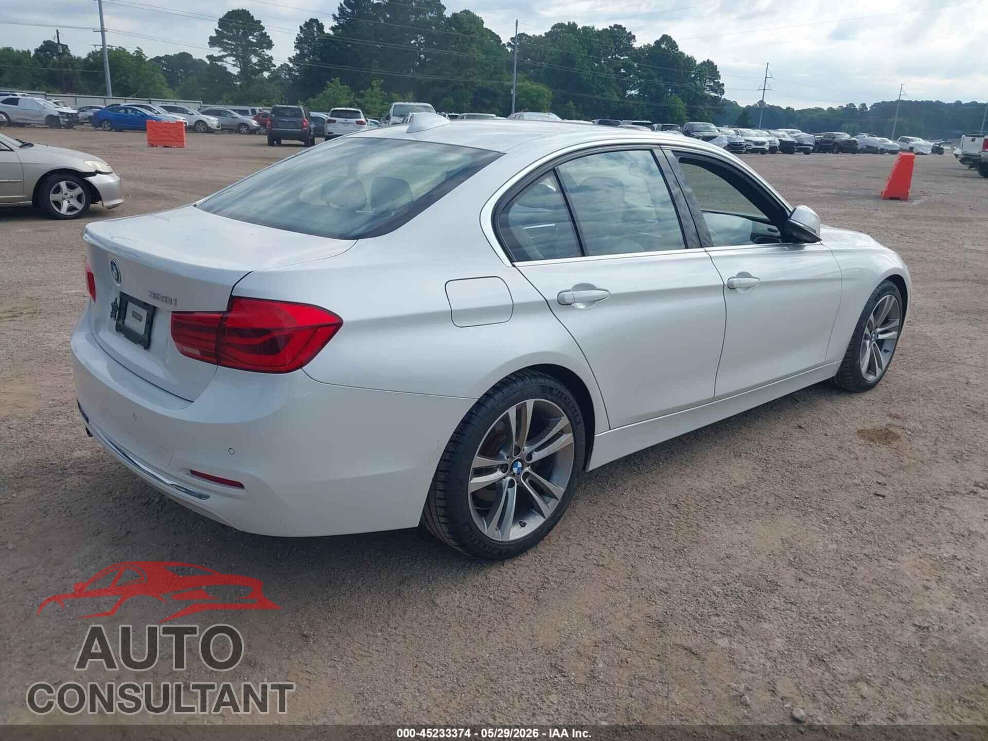 BMW 3 SERIES 2016 - WBA8E9C57GK648043