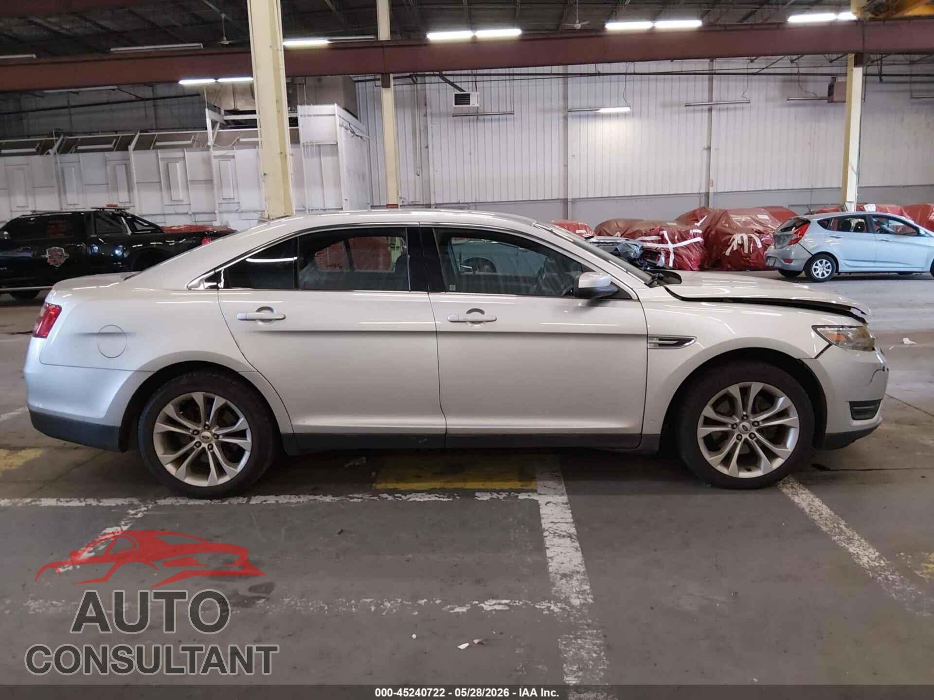 FORD TAURUS 2013 - 1FAHP2E84DG161527
